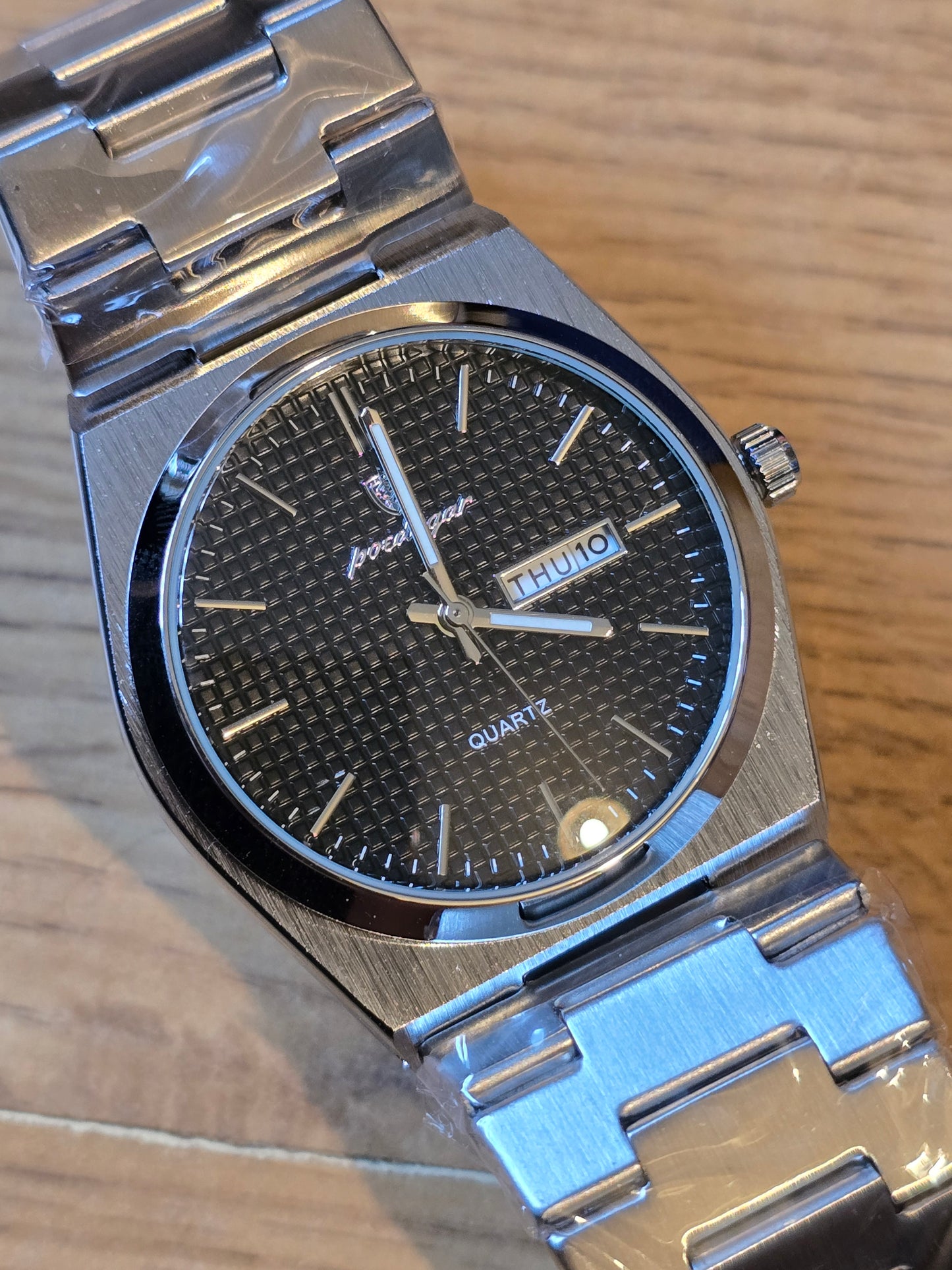 Poedagar Mens Quartz Watch - Black - New - 1