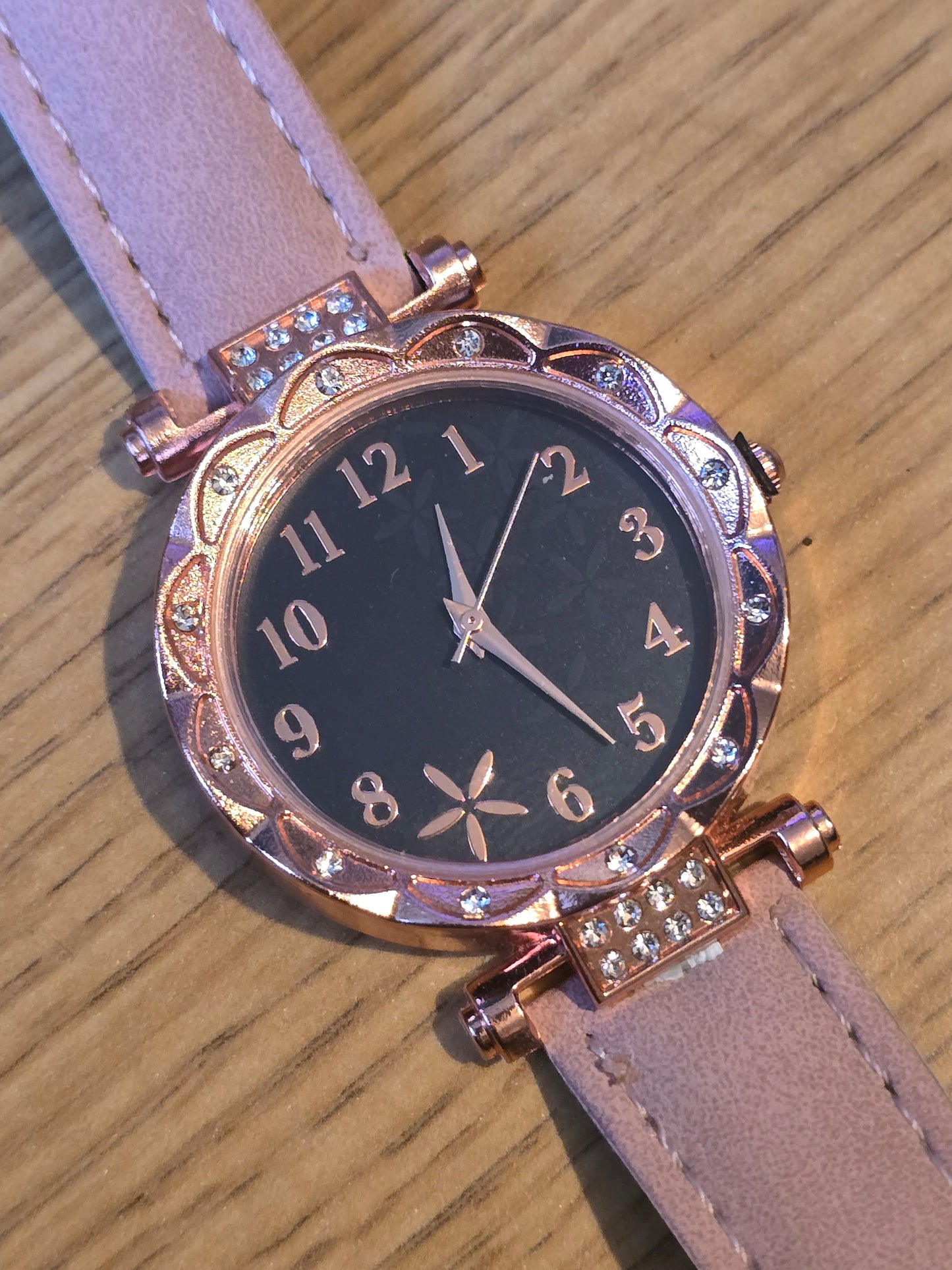 Ladies Quartz Watch - Pink - New - 1