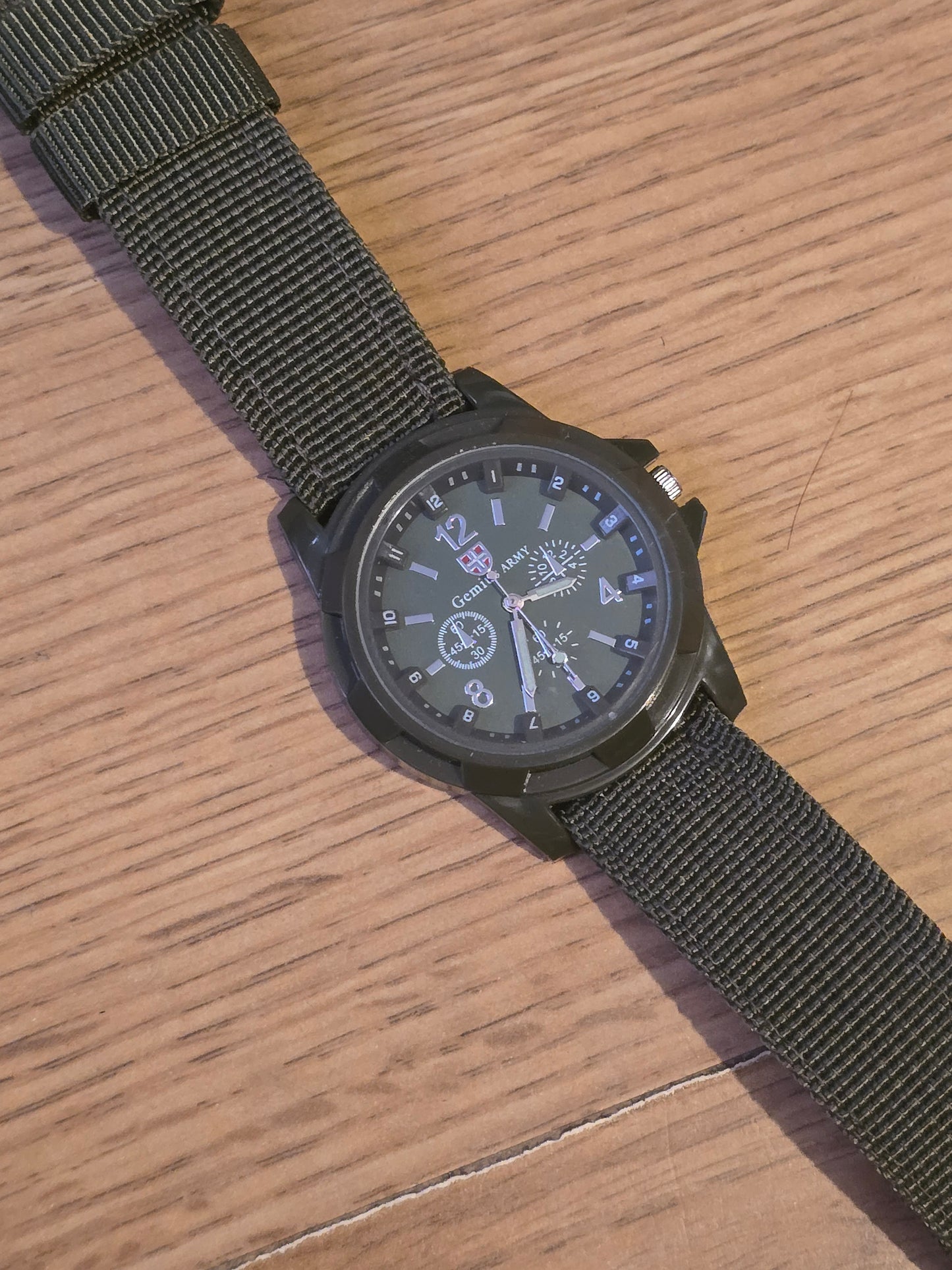 Gemius Army Unisex Quartz Watch - Green - New