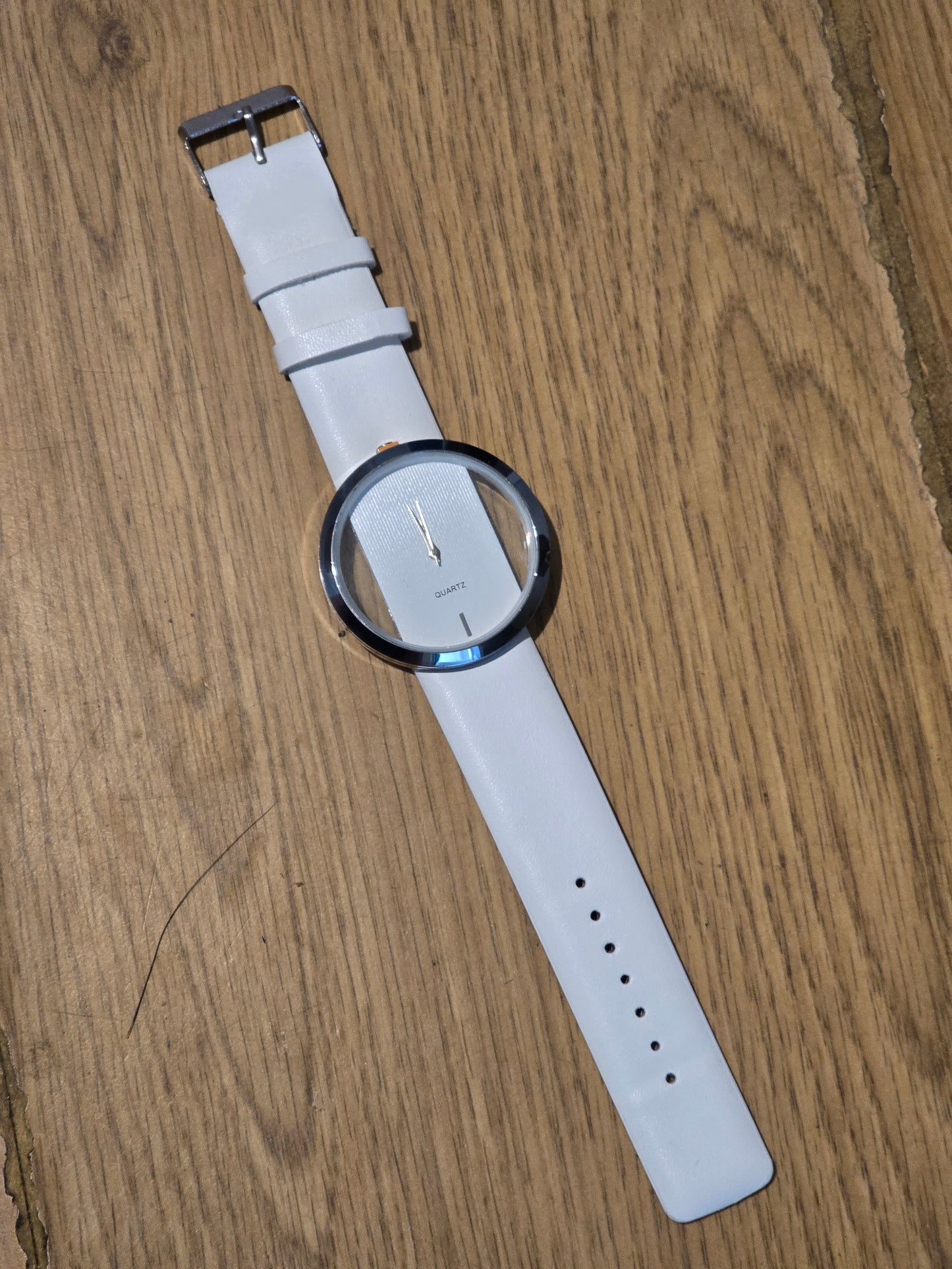 Ladies Quartz Watch - New - 1