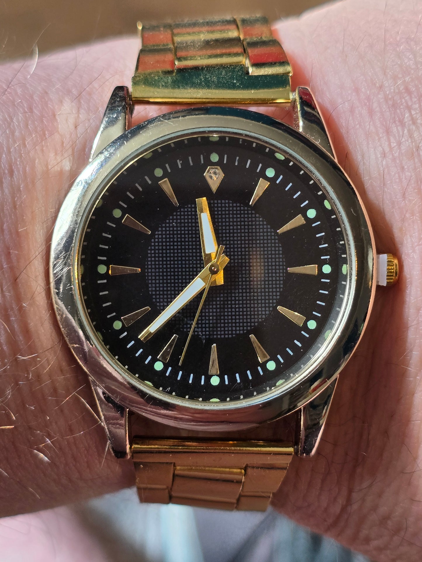 Mens Gold Coloured Quartz Watch - New