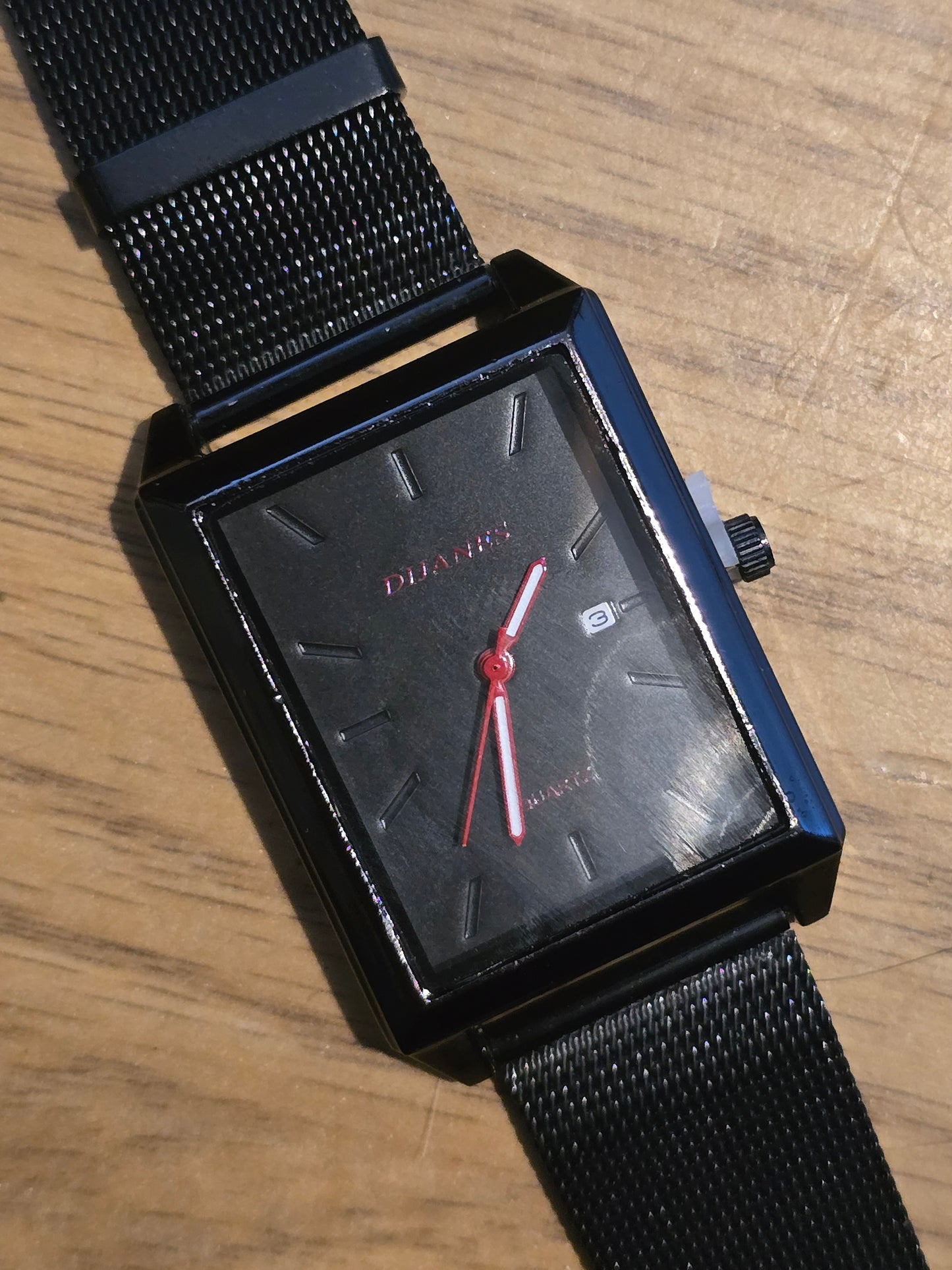 Dijanes Ladies / Unisex Quartz Watch - New