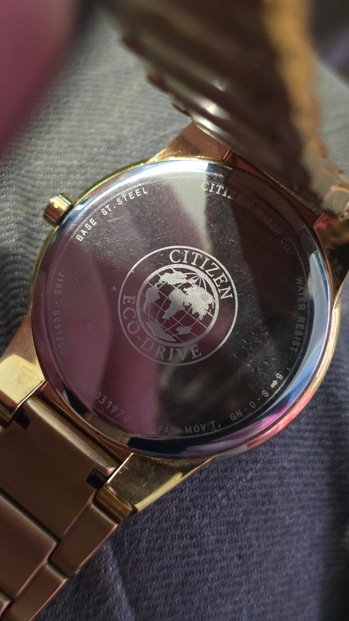 Citizen Eco-Drive Gold Plated Mens Watch - Pre-owned- 1