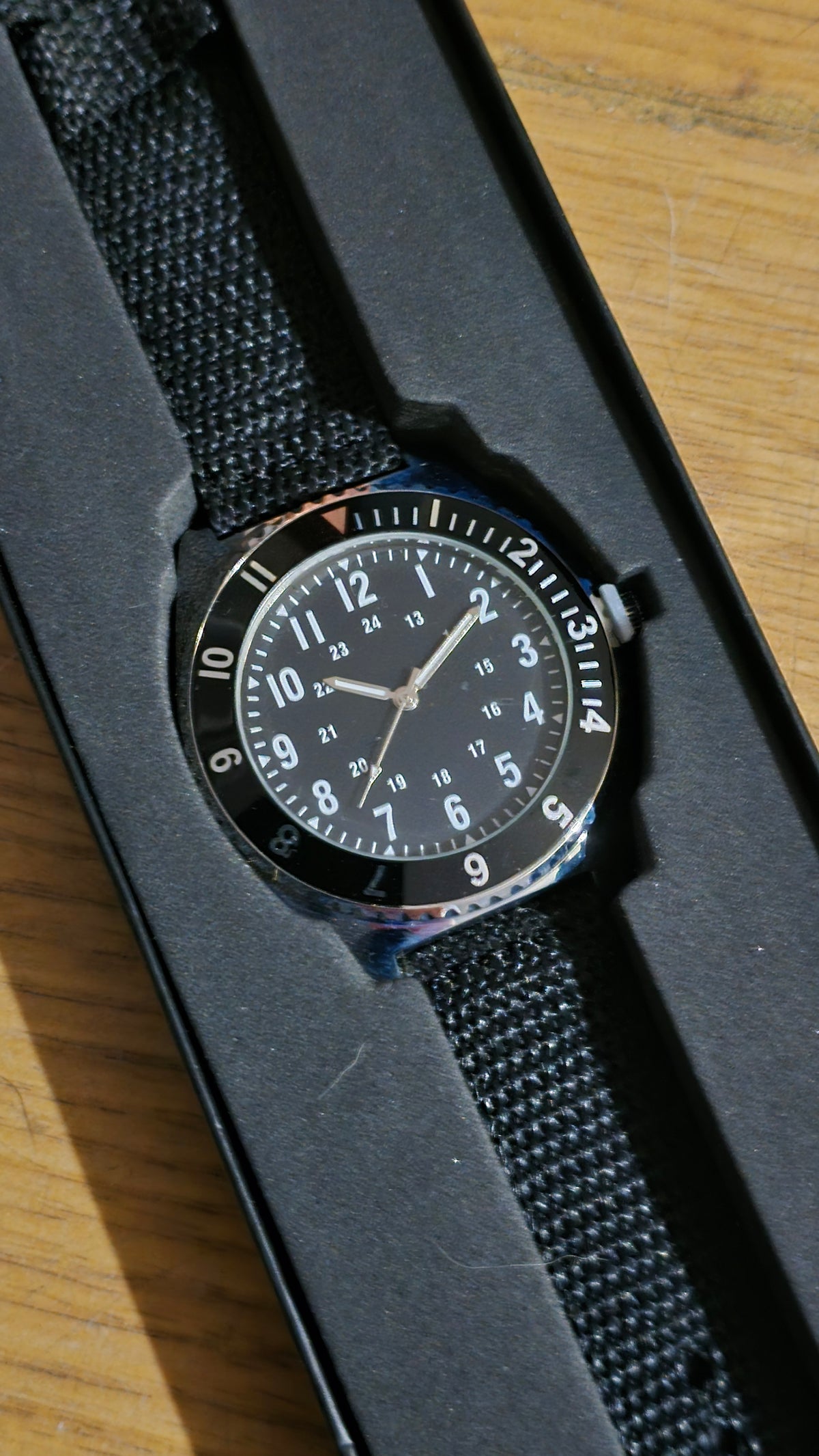 Eaglemoss Collections Replica 1980's Canadian Air Force Navigator Watch - New - No 55
