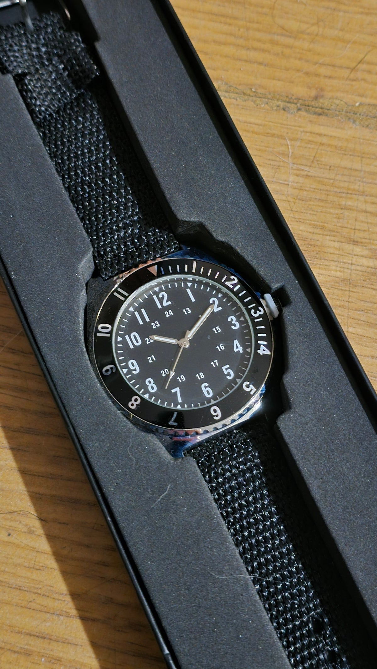 Eaglemoss Collections Replica 1980's Canadian Air Force Navigator Watch - New - No 55
