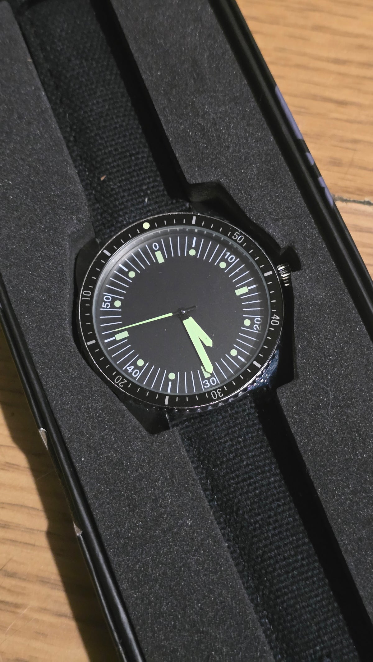 Eaglemoss Collections Replica 1980's Australian Seamans Watch - New - No 57