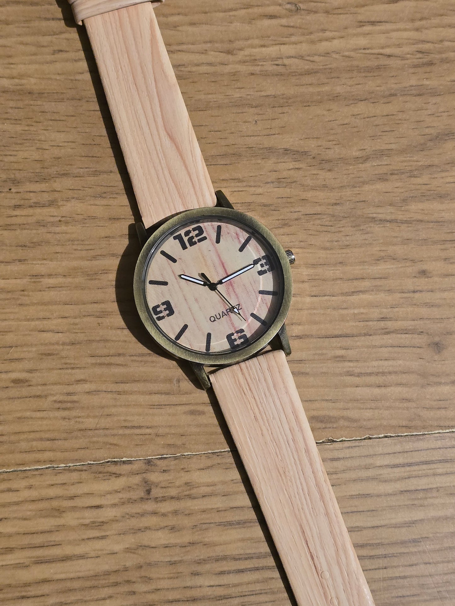 Wooden Style Unisex Quartz Watch - New