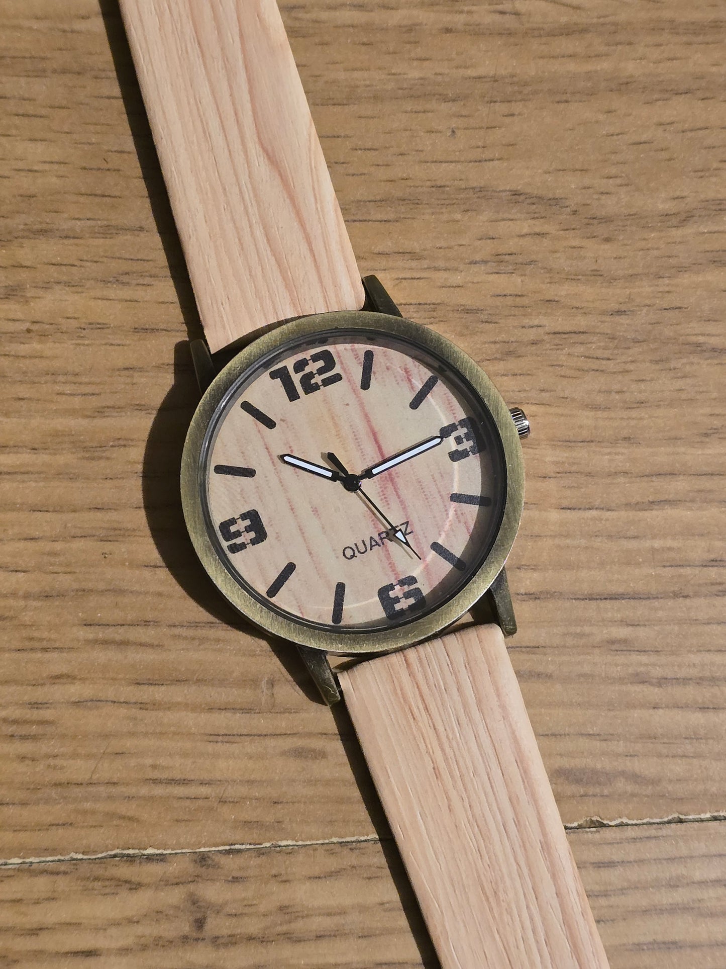 Wooden Style Unisex Quartz Watch - New