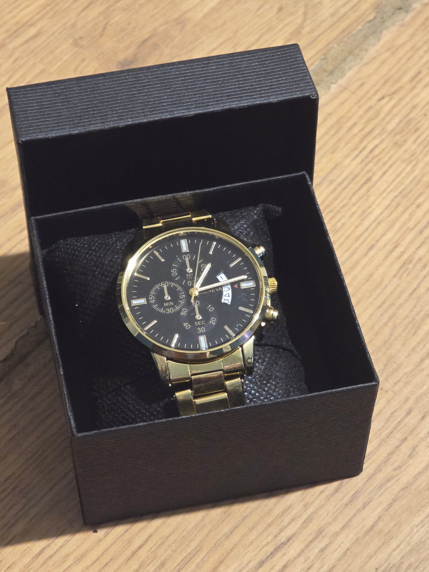 Geneva Gold Coloured Mens Watch - New