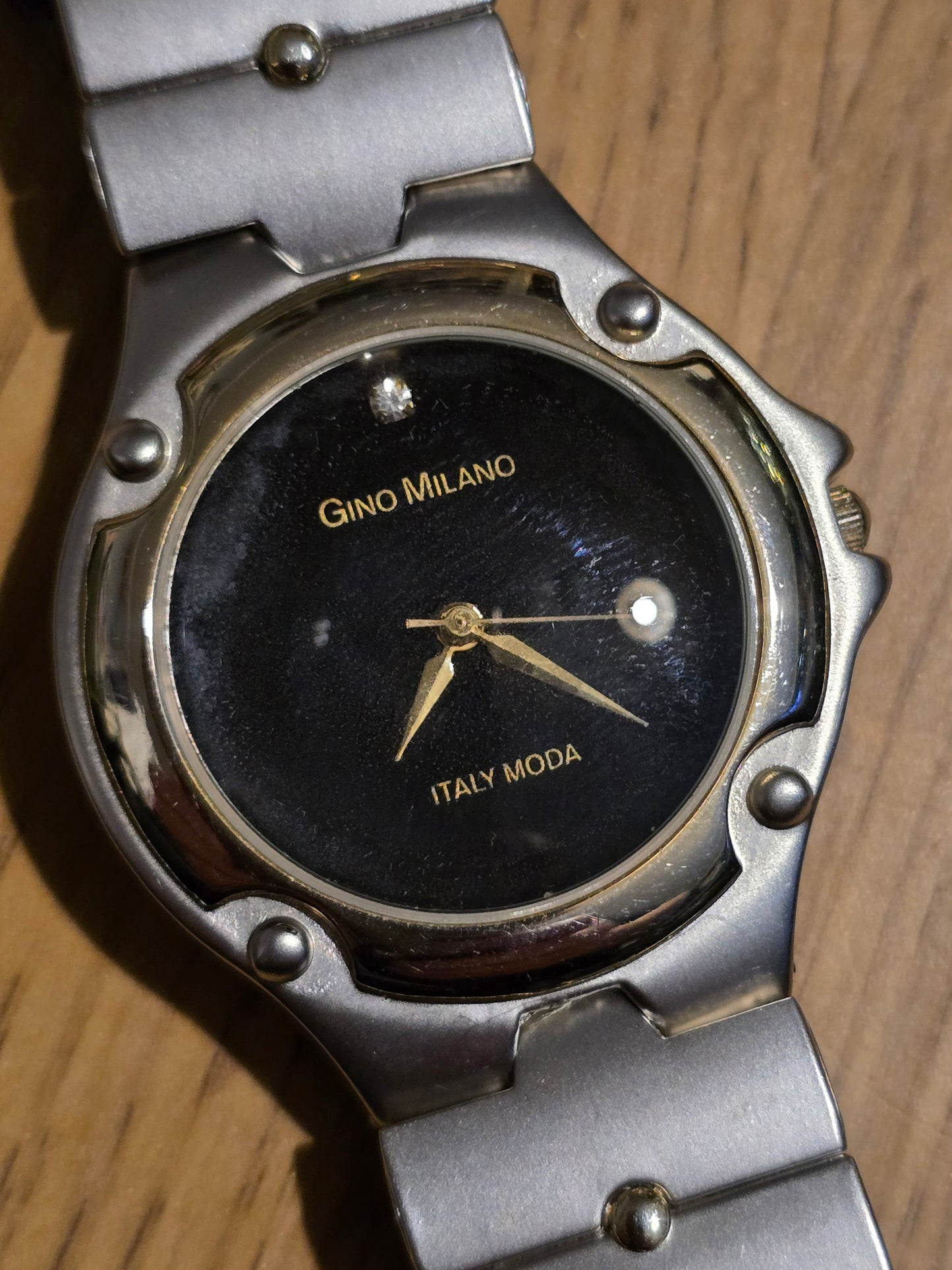 Gino Milano Unisex Quartz Watch  - Pre-owned