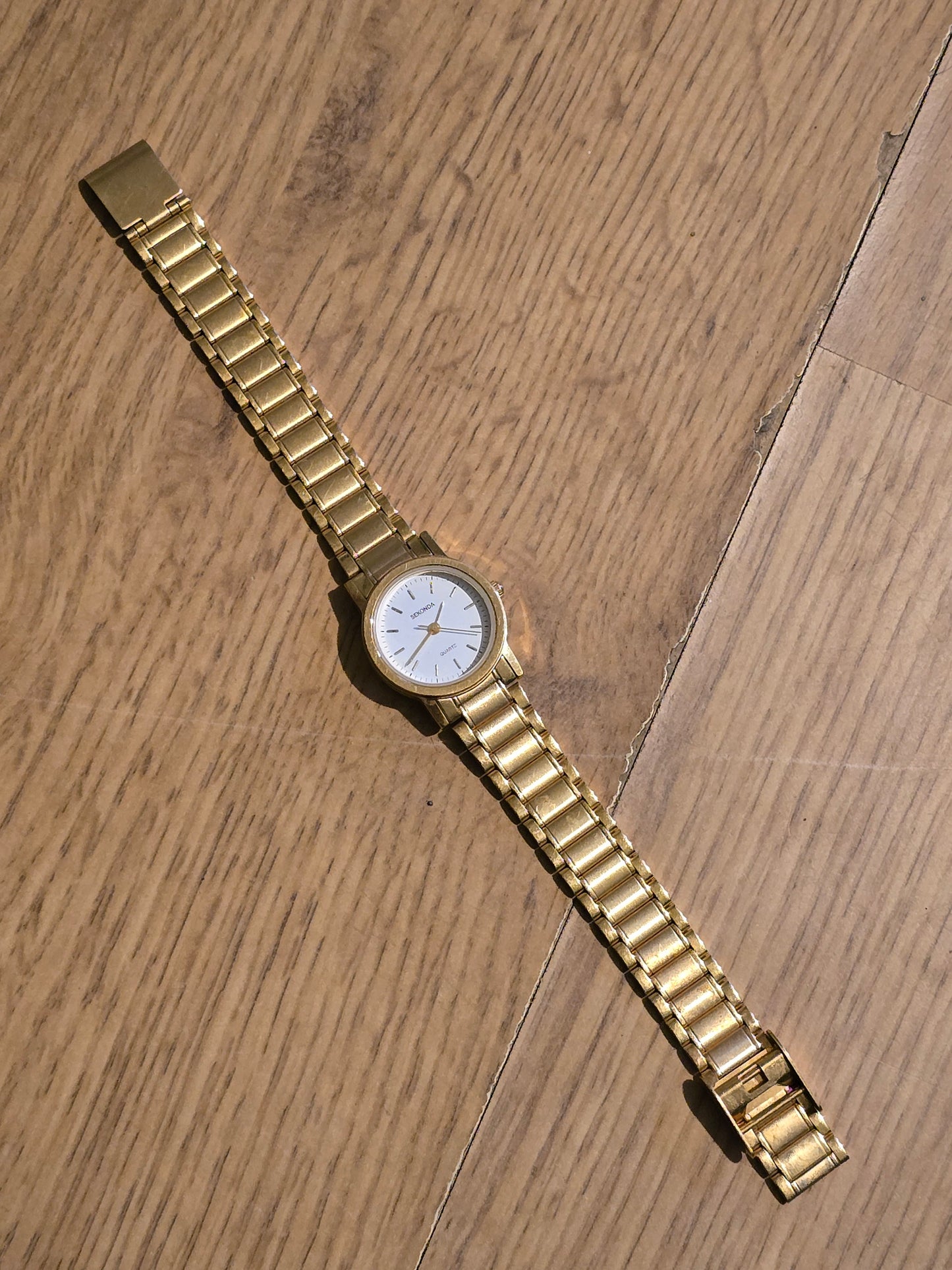 Sekonda Gold Coloured Ladies Quartz Watch - Pre-owned