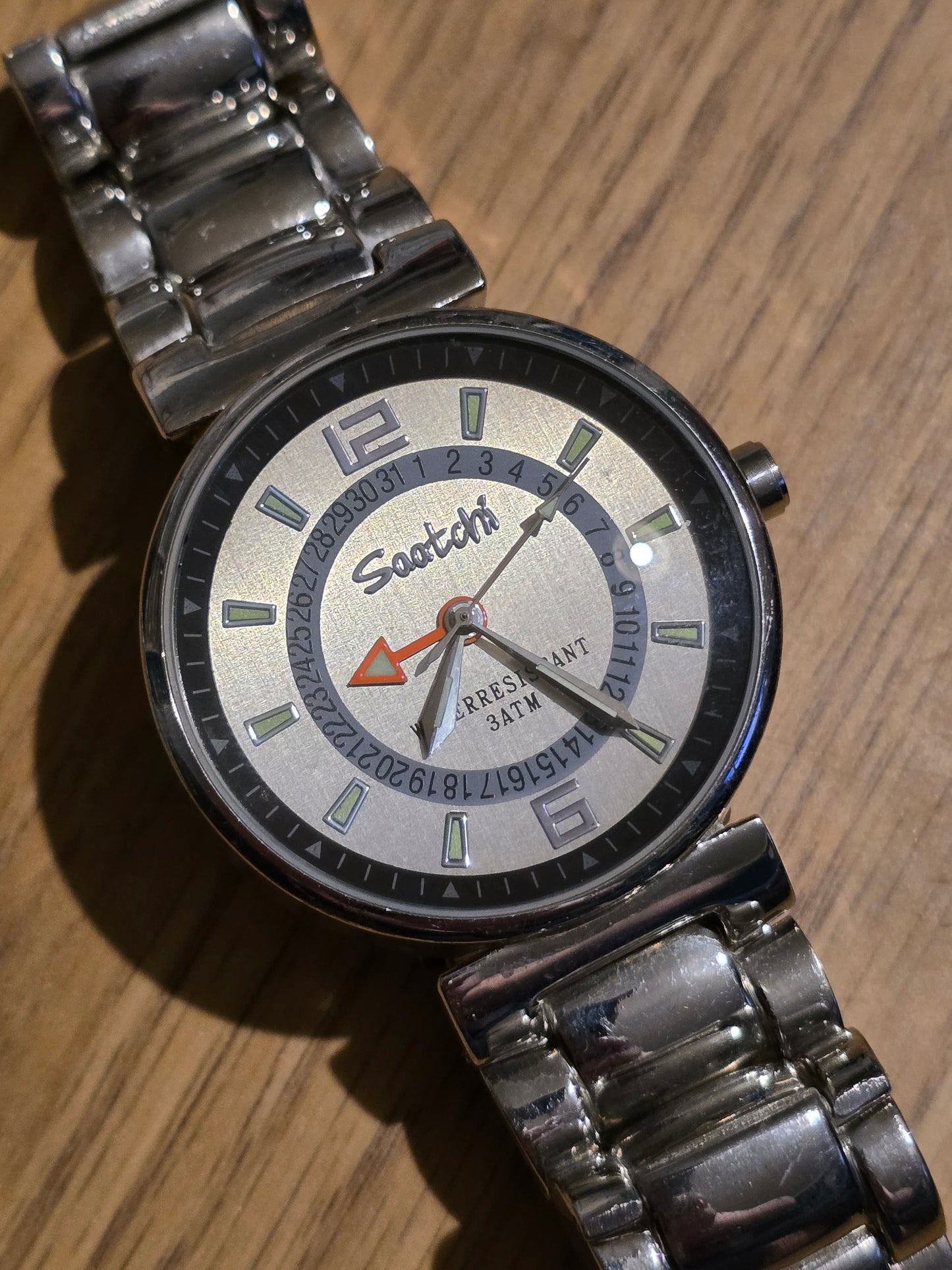 Saatchi Mens Water Resistant Quartz Watch - New