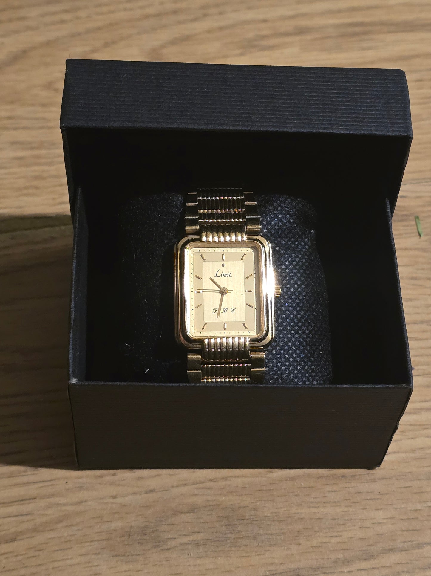 Limit Ladies Gold Coloured Quartz Watch - Pre-owned