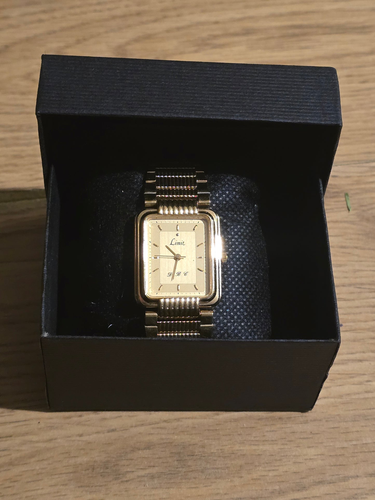 Limit Ladies Gold Coloured Quartz Watch - Pre-owned