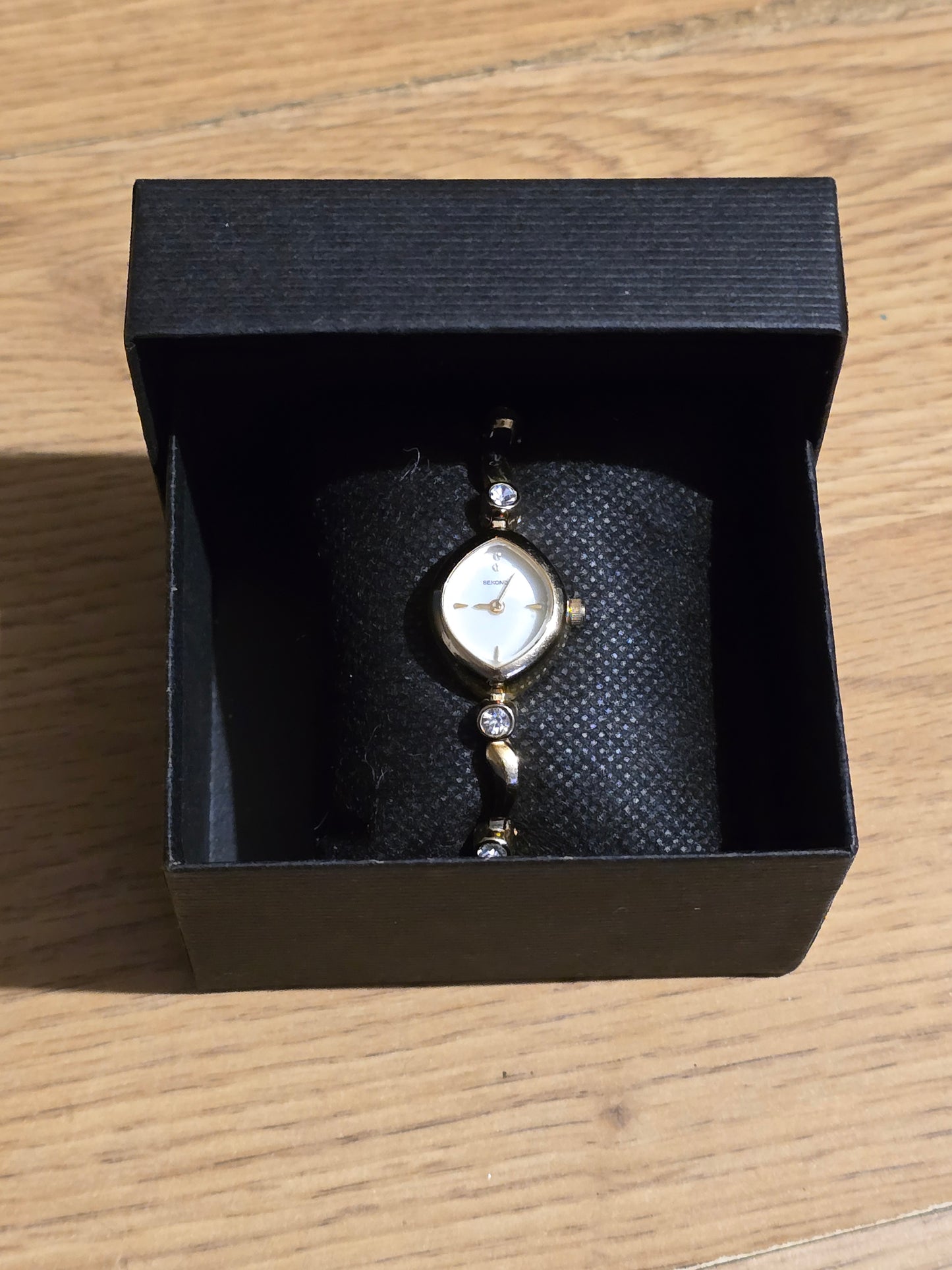 Sekonda Ladies Quartz Dress Watch - Pre-owned