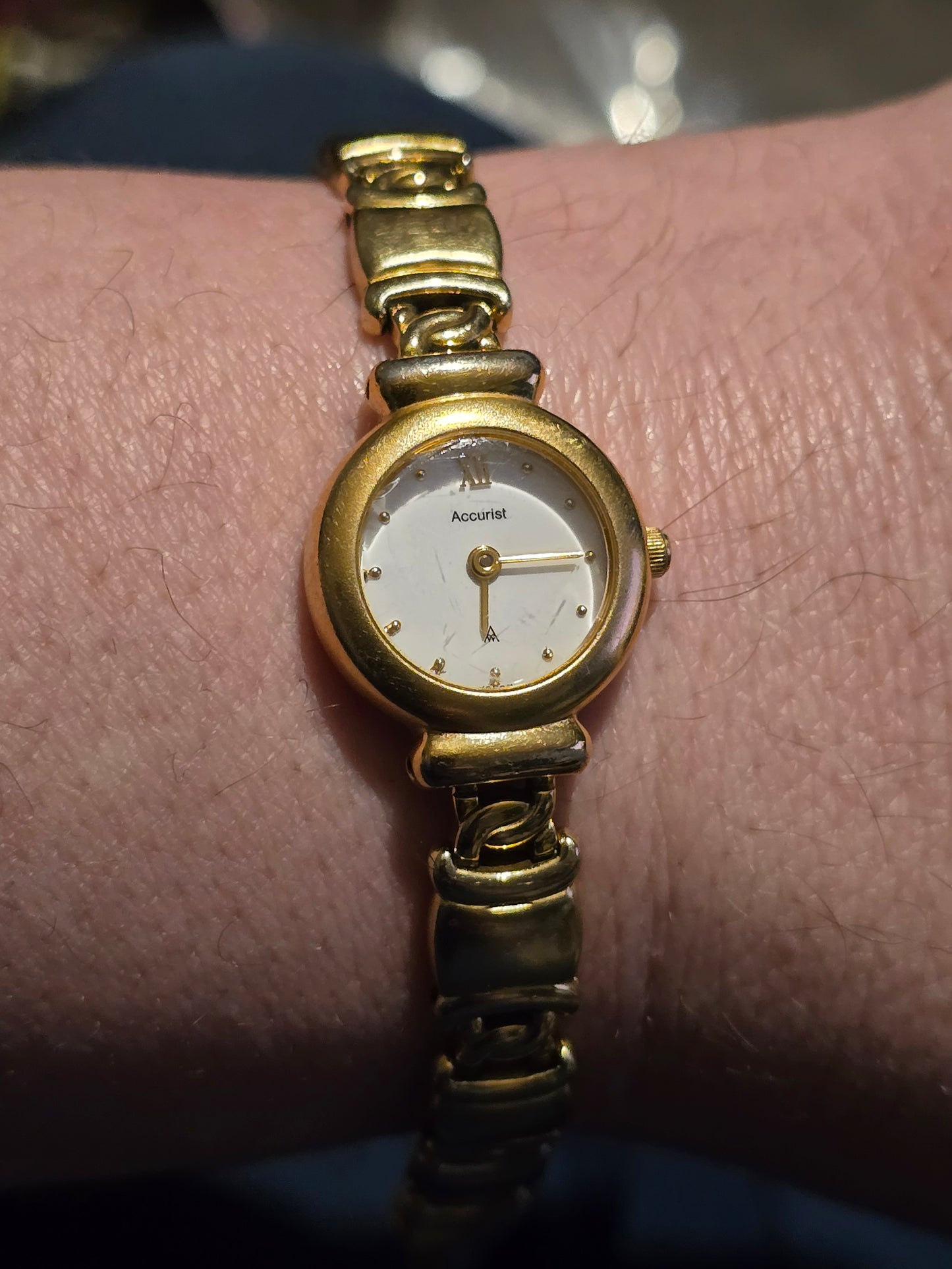 Accurist Ladies Gold Plated Quartz Dress Watch - Pre-owned