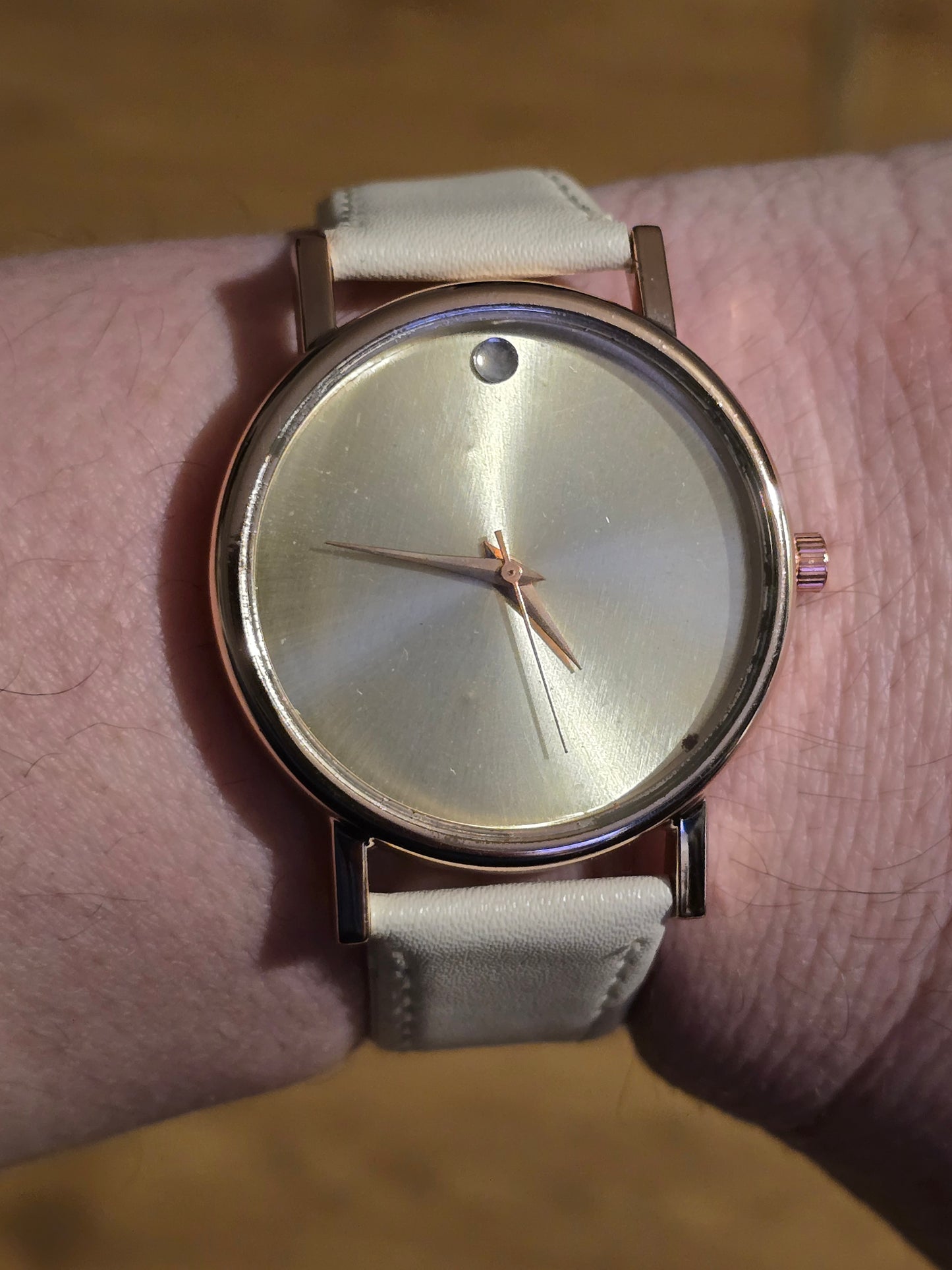 Mens / Unisex Minimalist Quartz Watch - New - 9