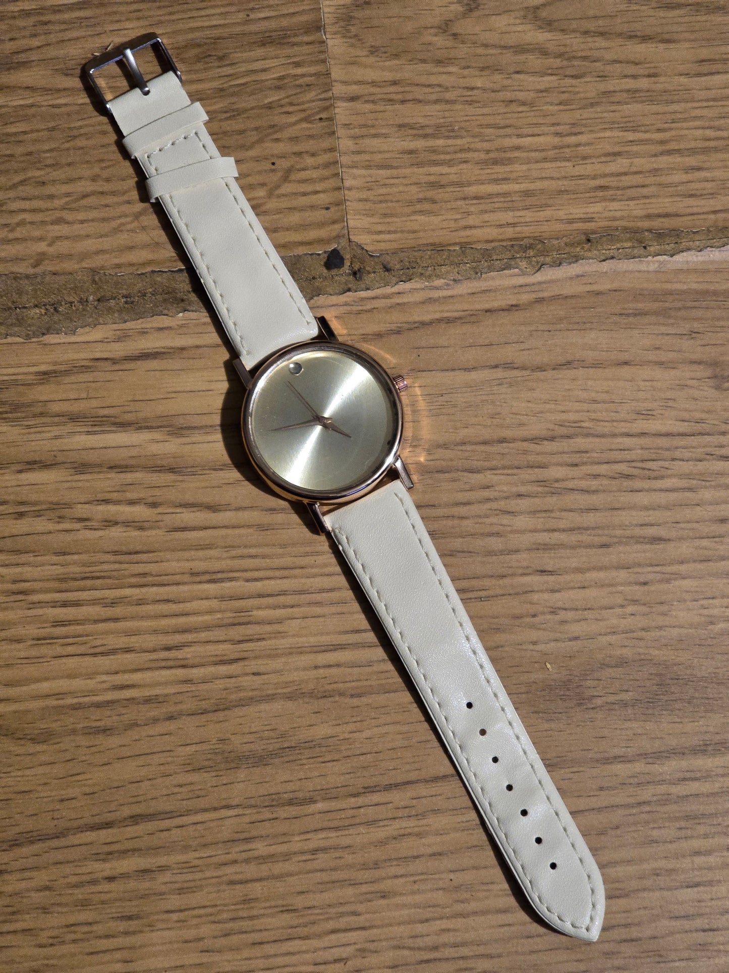 Mens / Unisex Minimalist Quartz Watch - New - 9