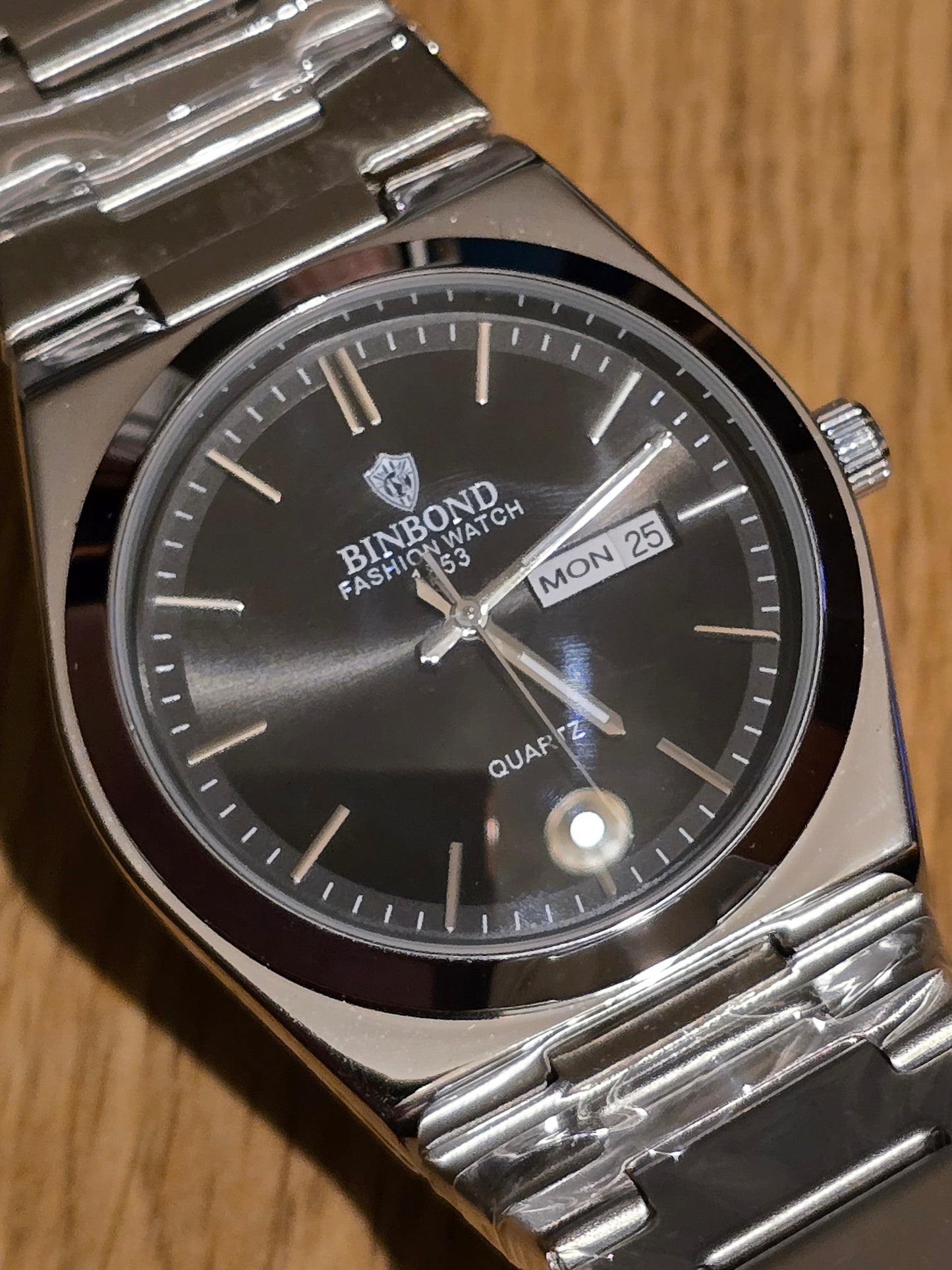 Binbond Mens Quartz Watch - Silver - New