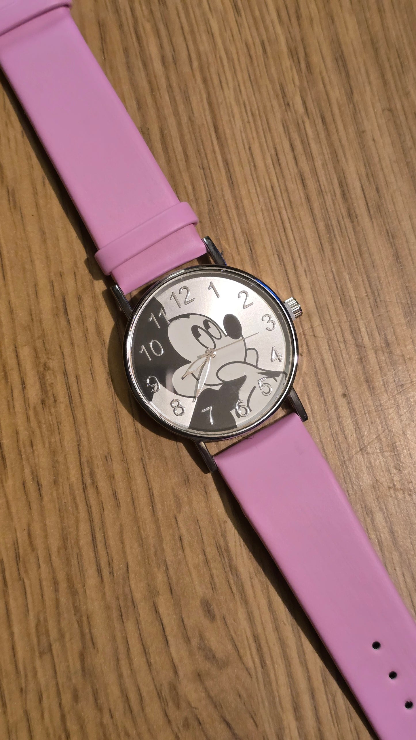 Disney Mickey Mouse Ladies / Unisex Quartz Watch - New