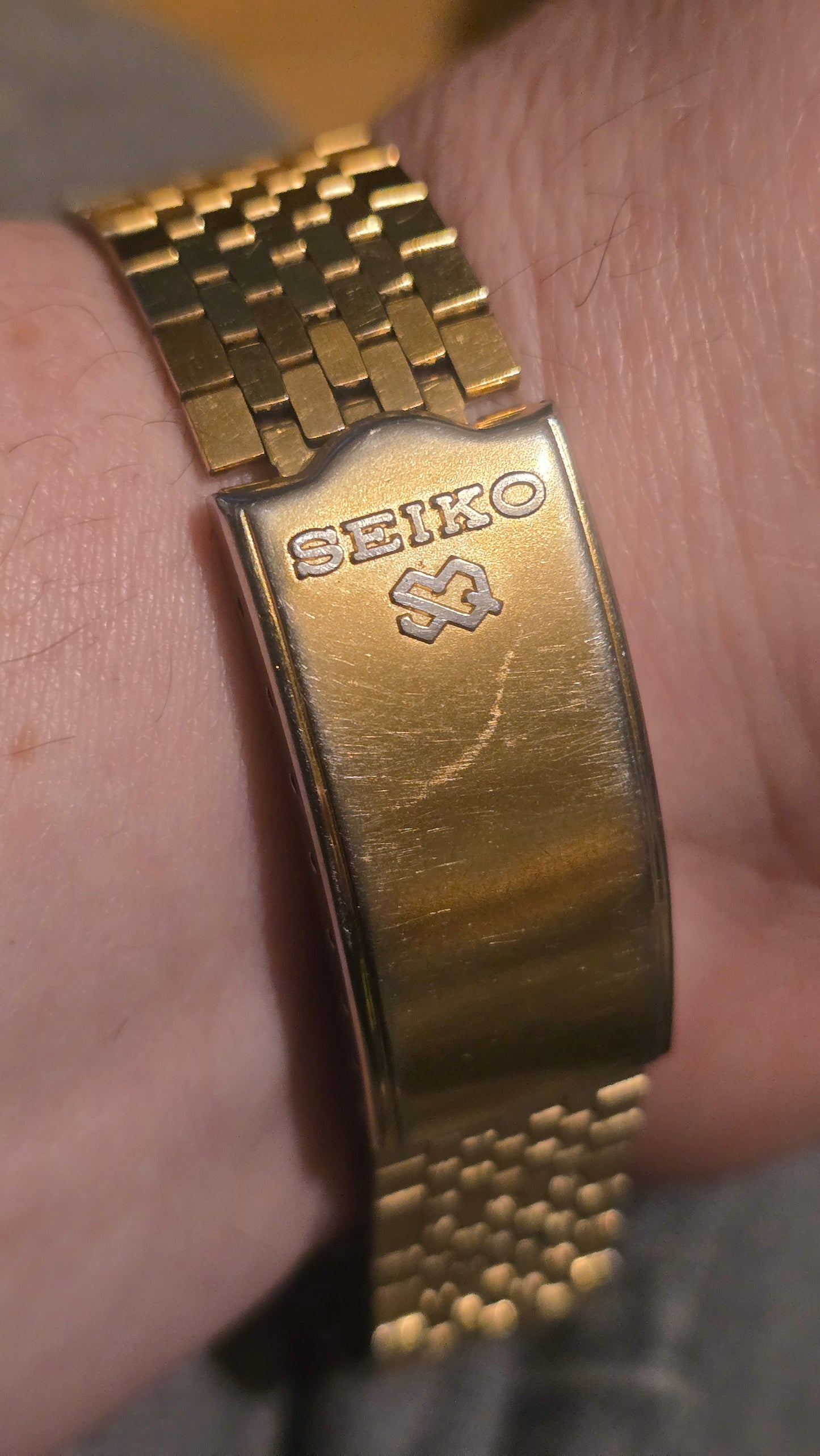 Seiko Gold Coloured Mens Digital / Analogue Vintage Quartz Watch - Pre-owned