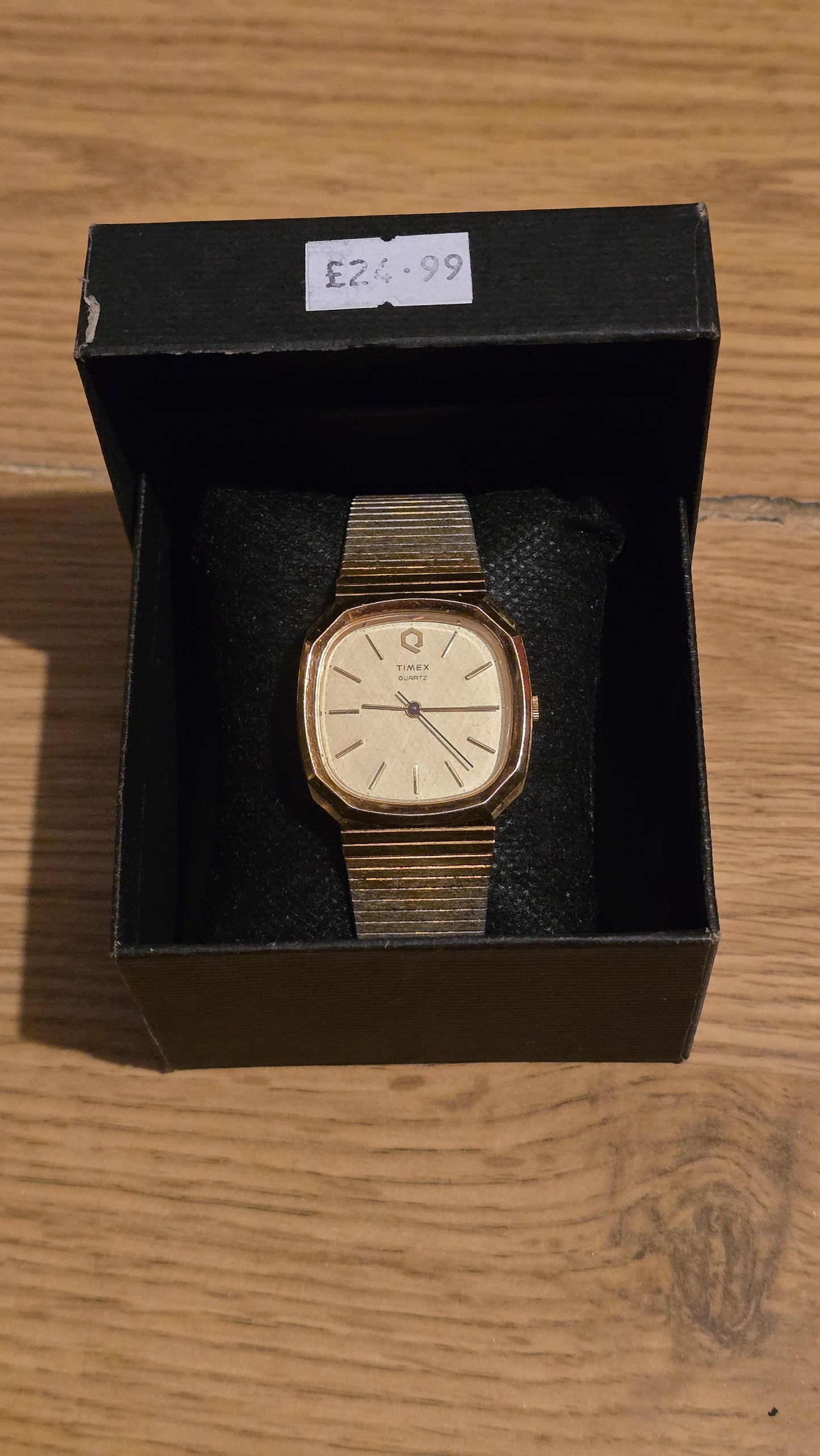 Timex Mens / Unisex Gold Coloured Quartz Watch - 1