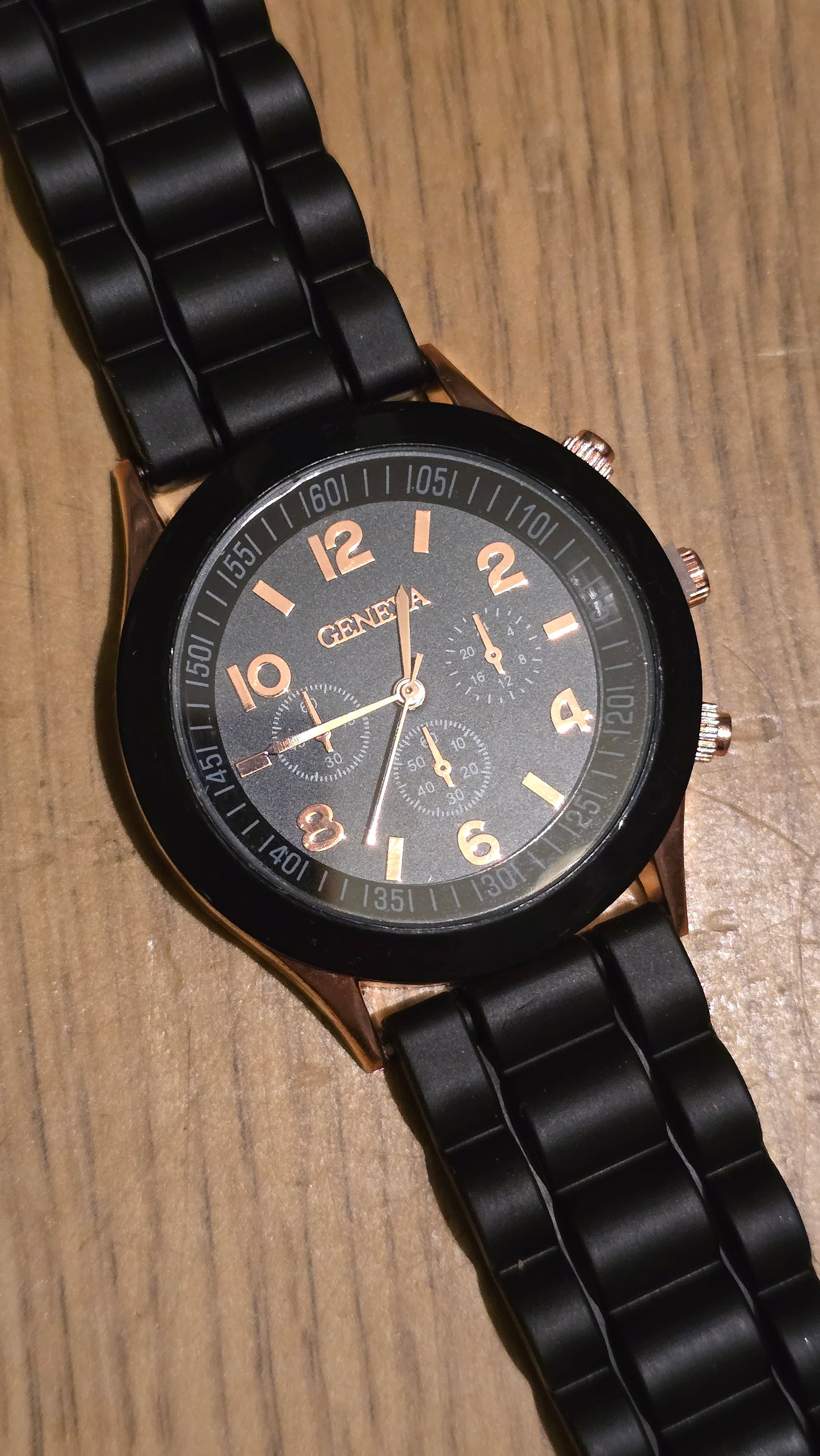 Geneva Ladies Quartz Watch - Black - New
