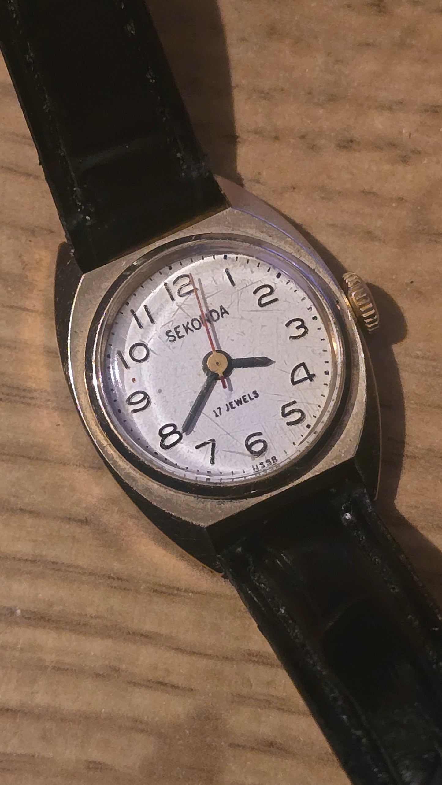 Sekonda Vintage Ladies Mechanical Wind-up Watch - 1