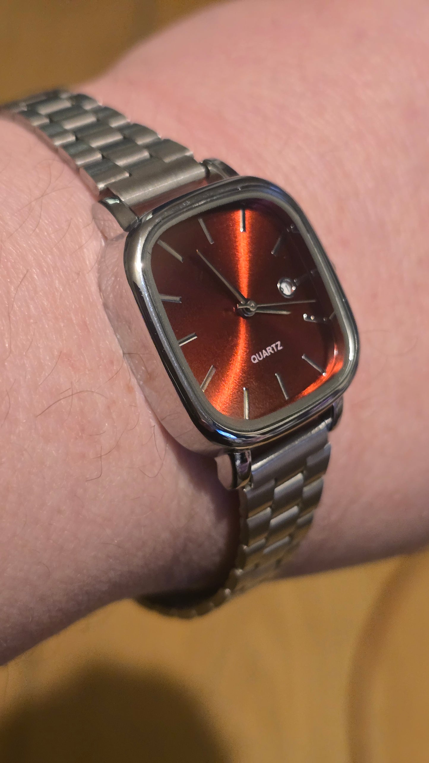 Ladies Quartz Watch - Red - New