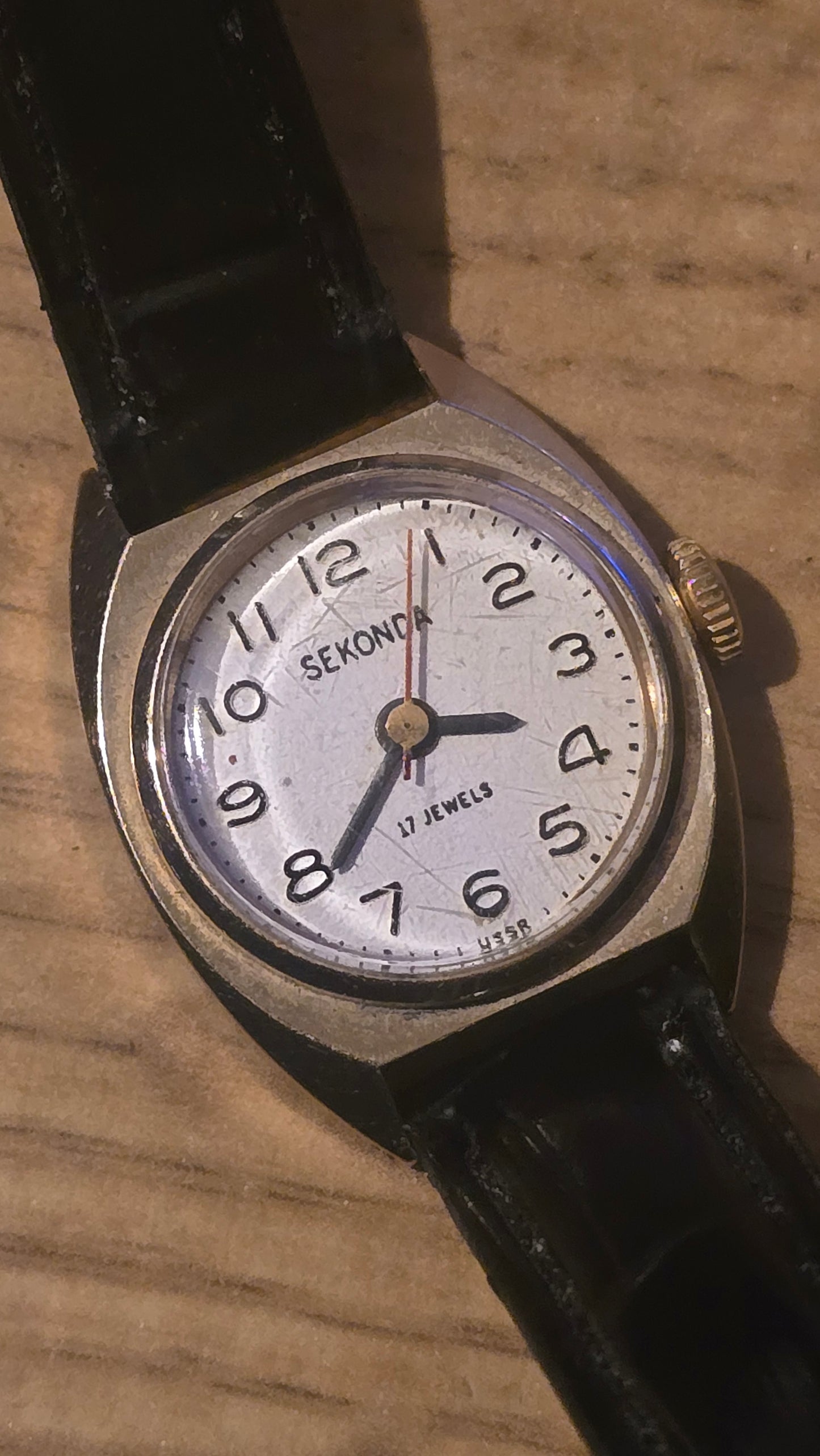 Sekonda Vintage Ladies Mechanical Wind-up Watch - 1