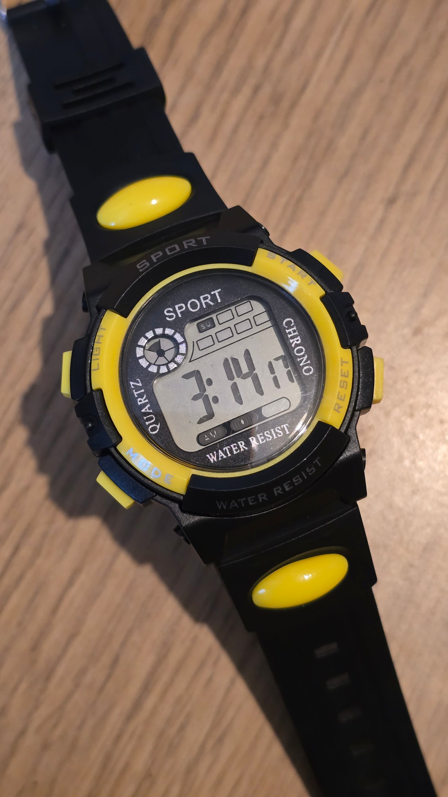 WYW Digital Sports Watch - Unisex - Yellow - New