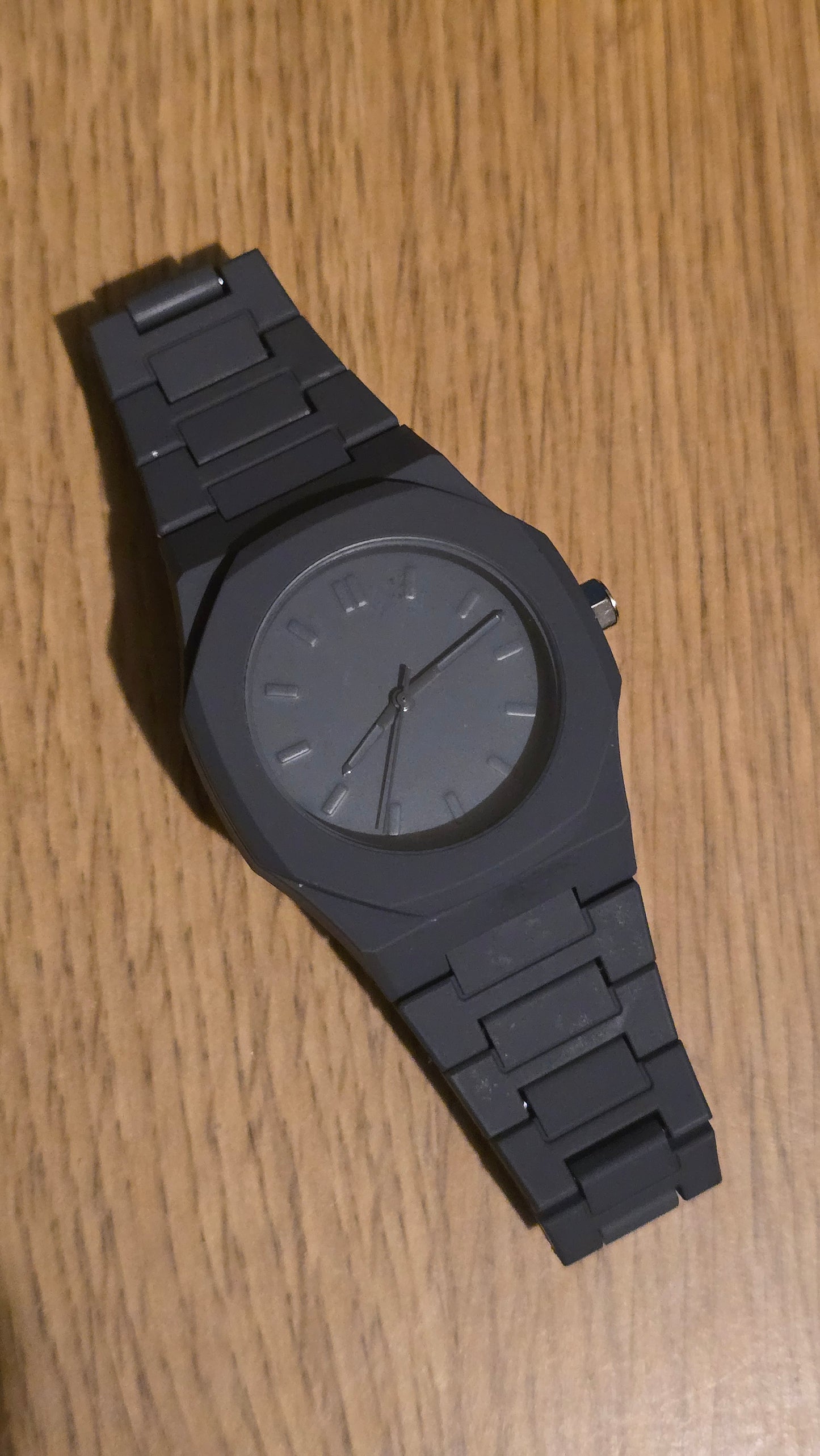 Mens / Unisex Grey Quartz Watch - New