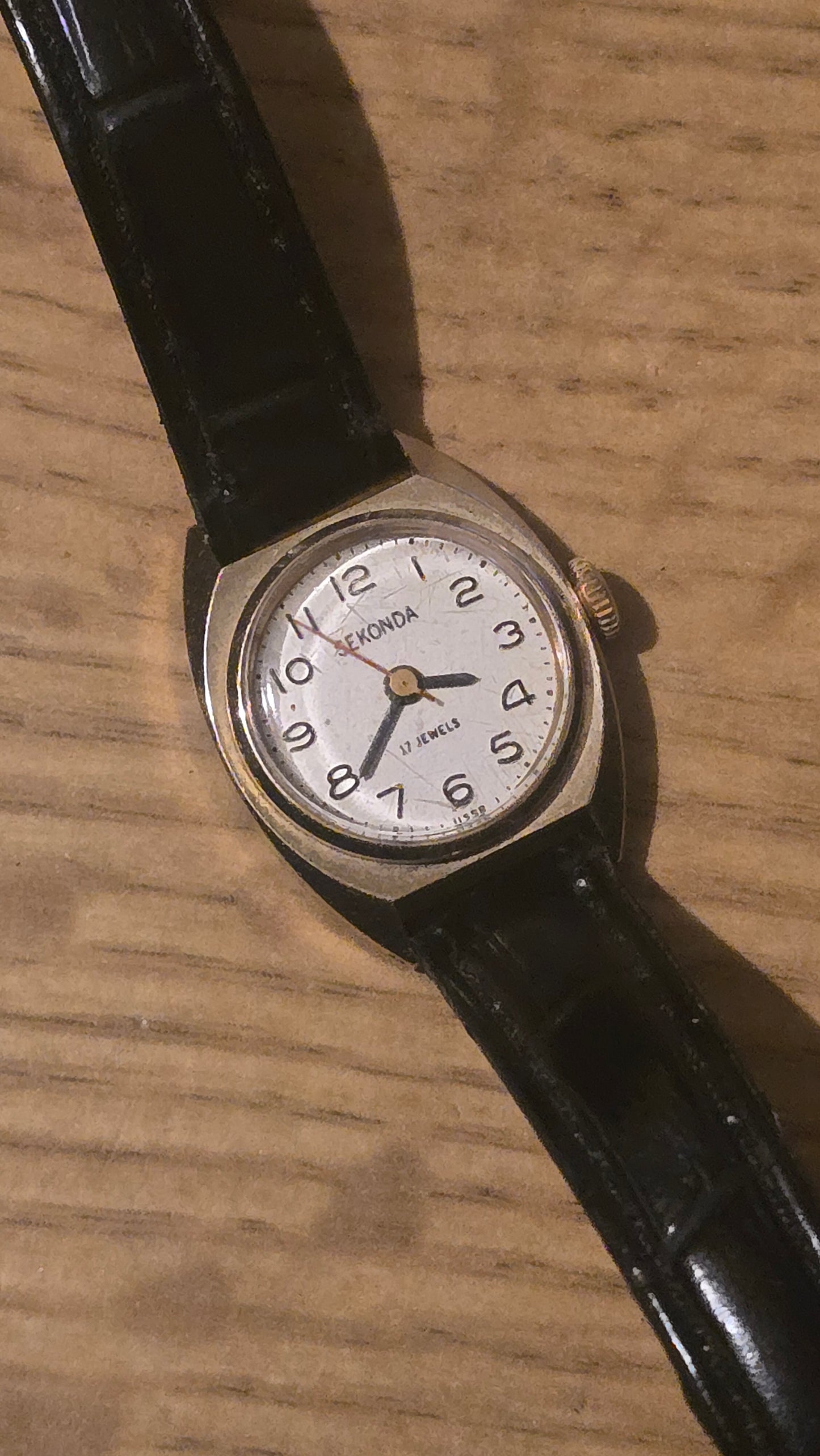 Sekonda Vintage Ladies Mechanical Wind-up Watch - 1