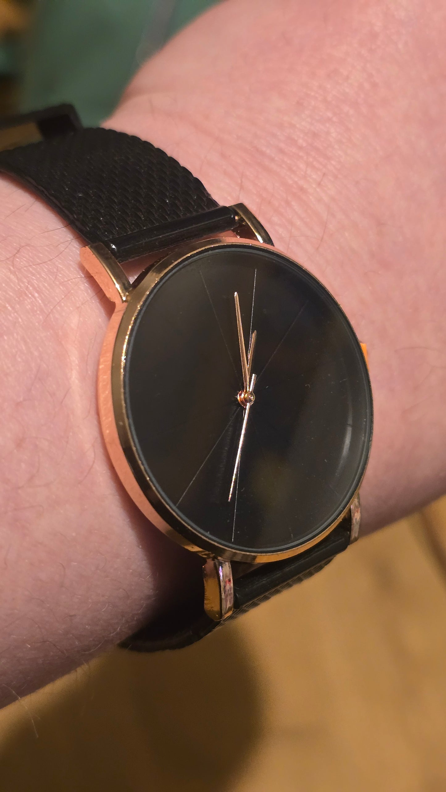 Ladies Black Mesh Quartz Watch - New
