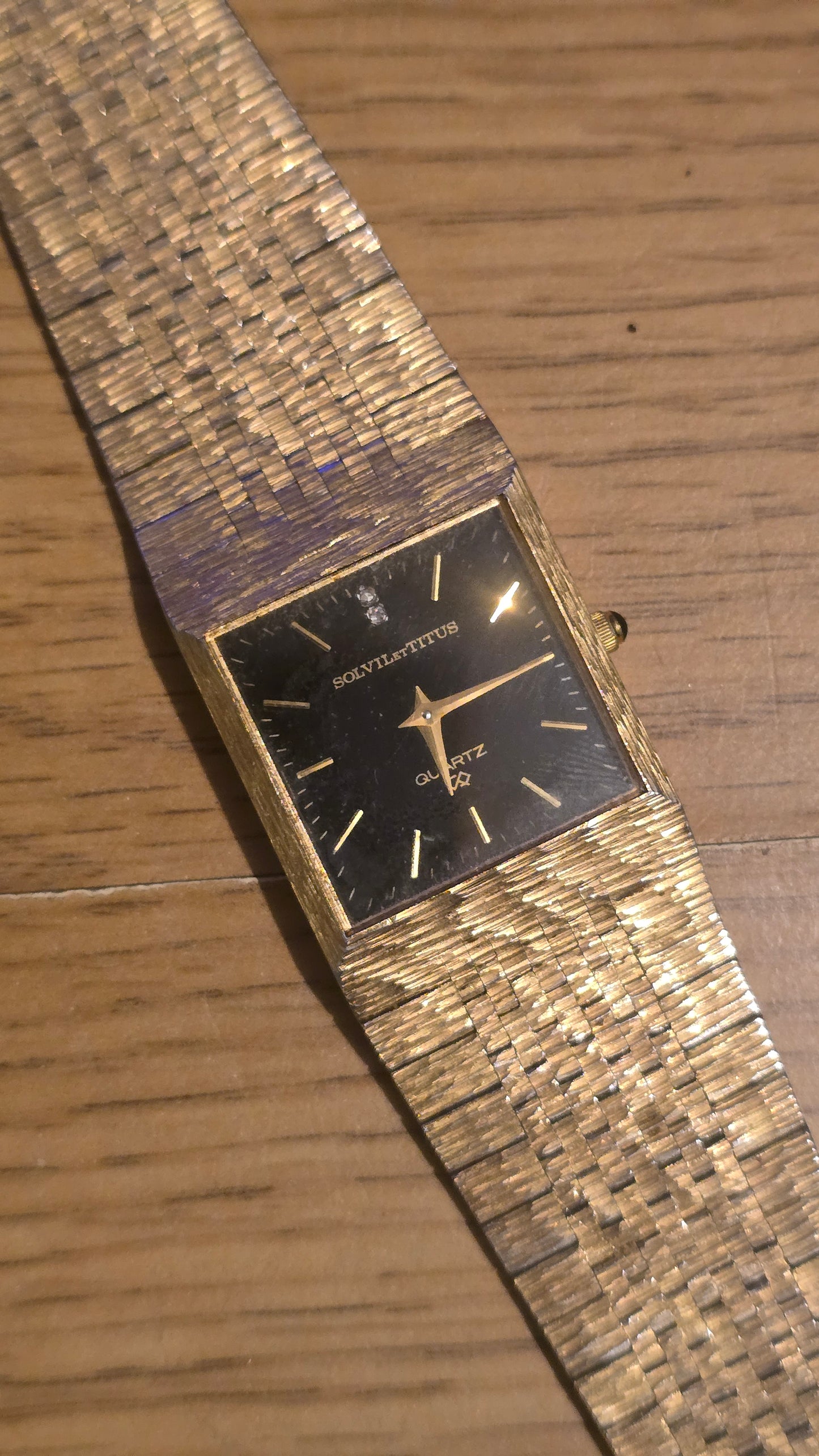 Solvil et Titus Ladies Quartz Watch - Pre-owned