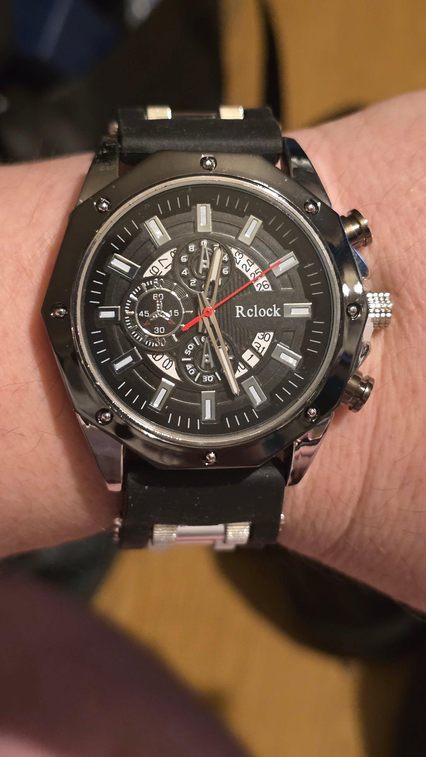 RClock Mens Quartz Watch - New