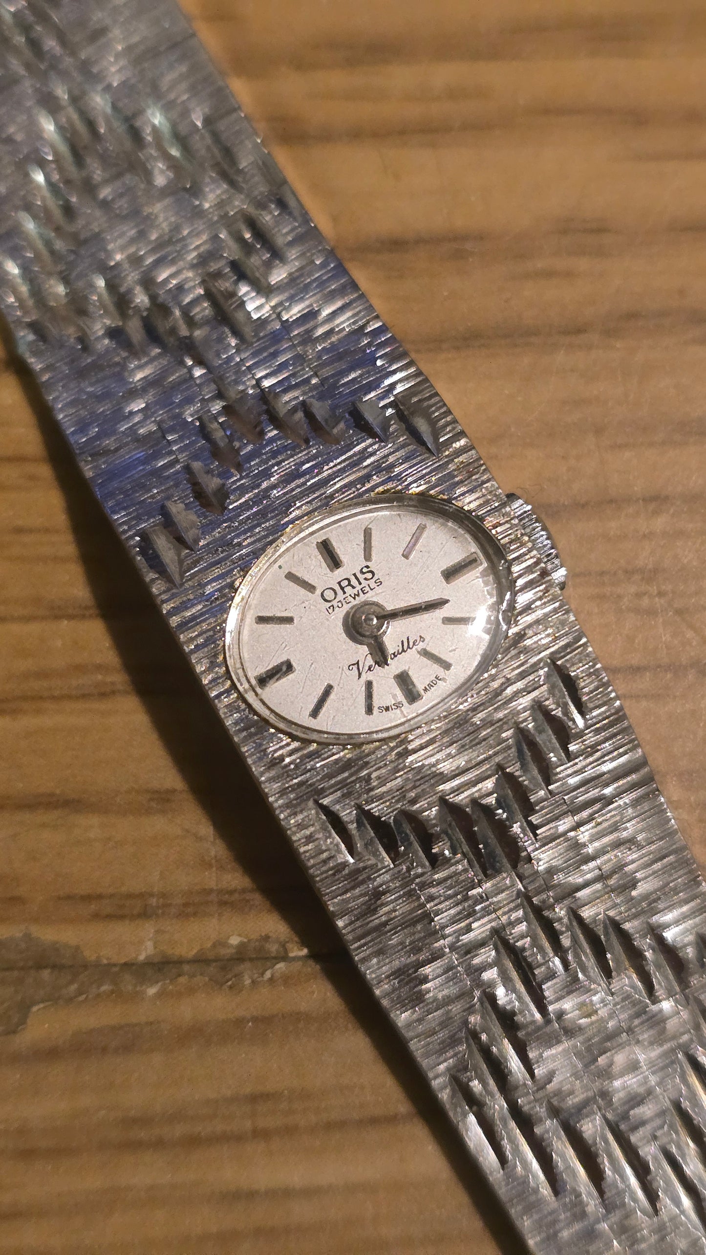 Oris Versailles Ladies 17 Jewel Mechanical Wind-up Watch