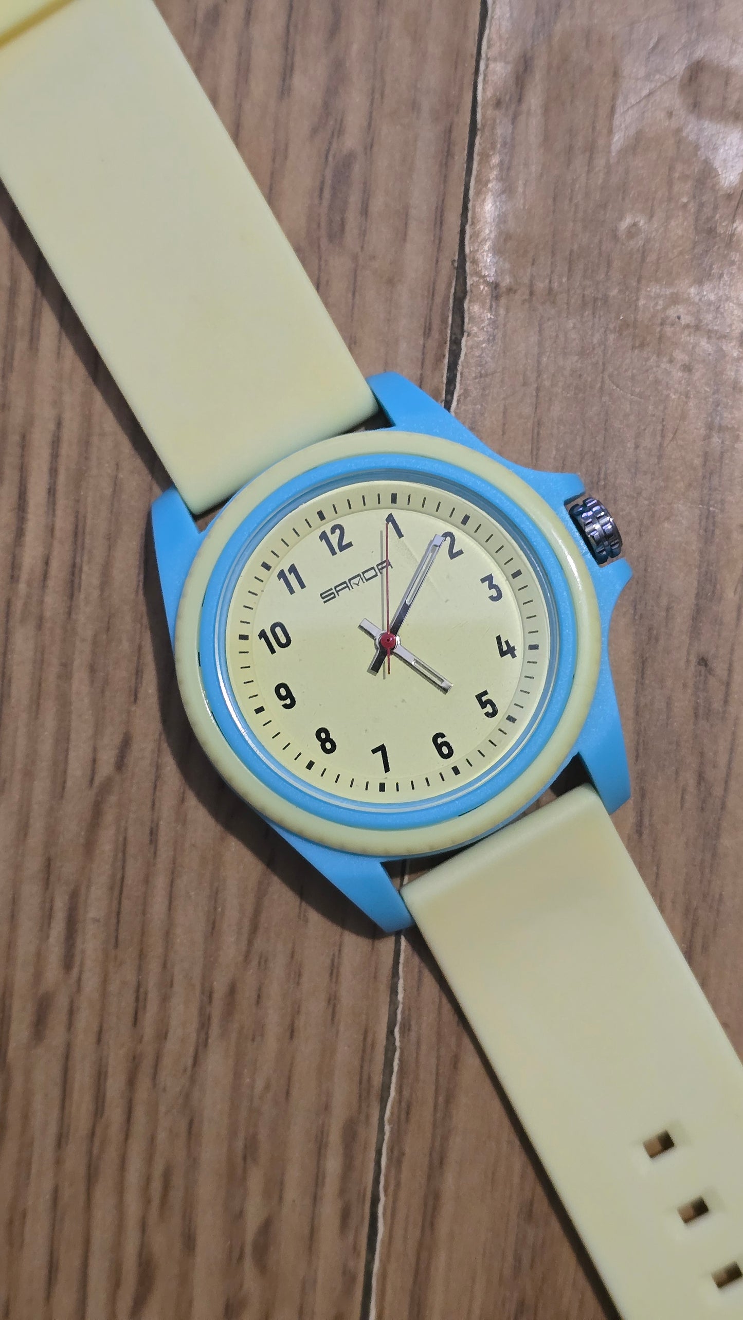 Sanda Ladies / Unisex Quartz Watch - New - 1