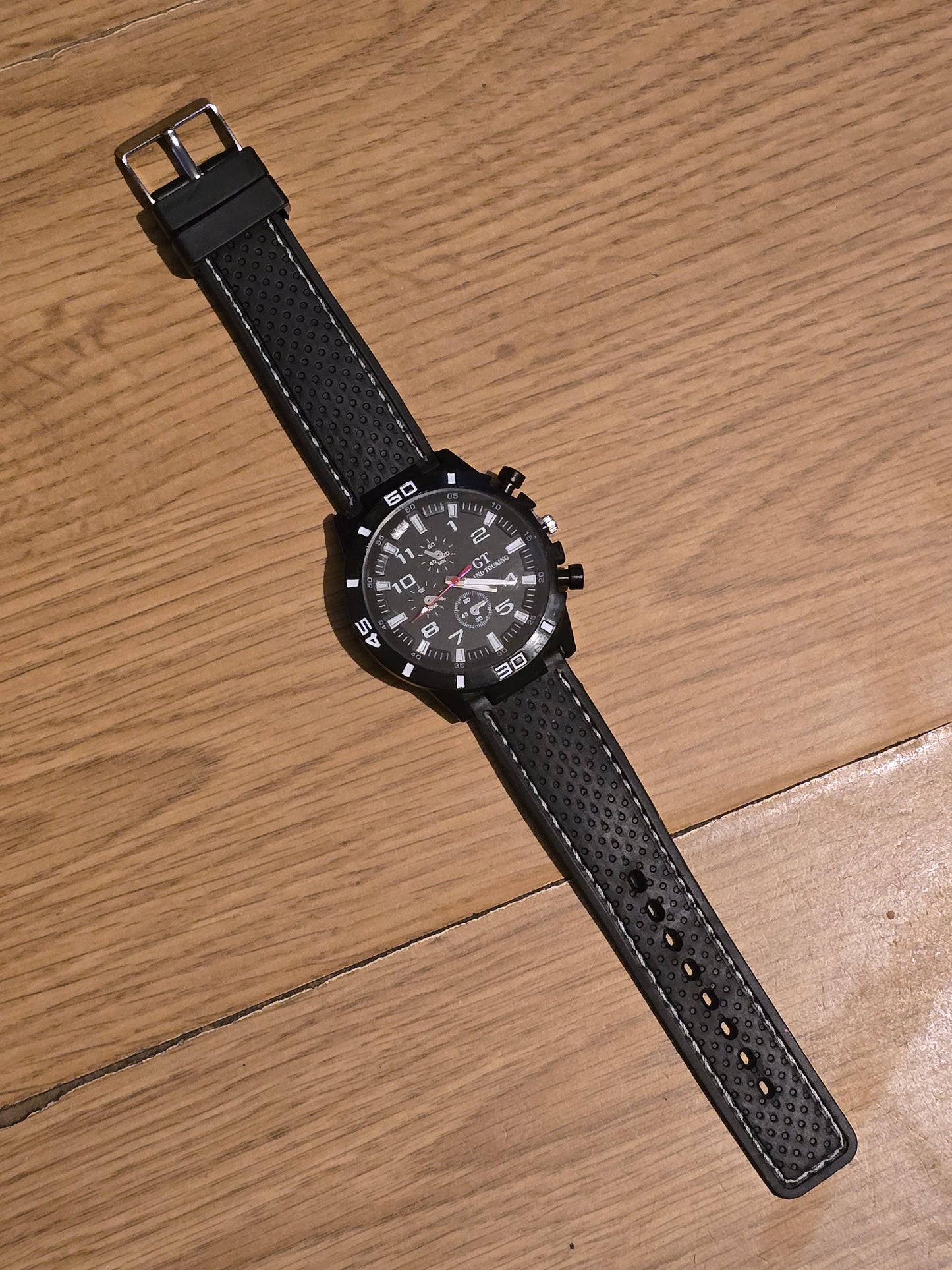 G.T Mens Quartz Watch - White - New