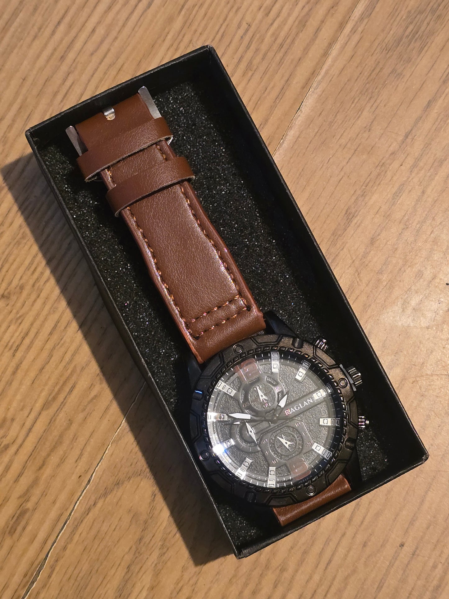 Raglan Mens Quartz Watch - Brown - New - 1