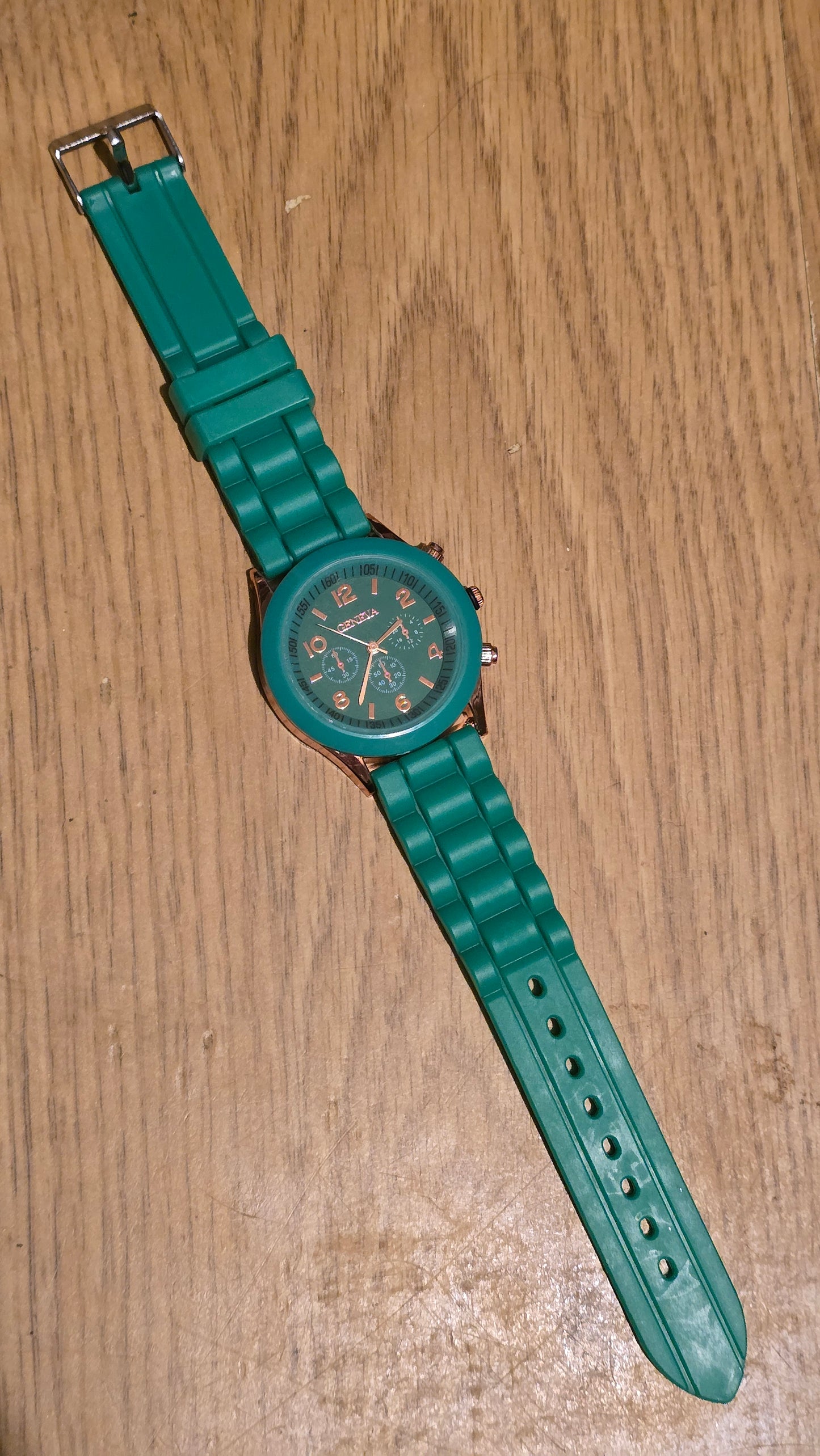 Geneva Ladies Quartz Watch - Green - New