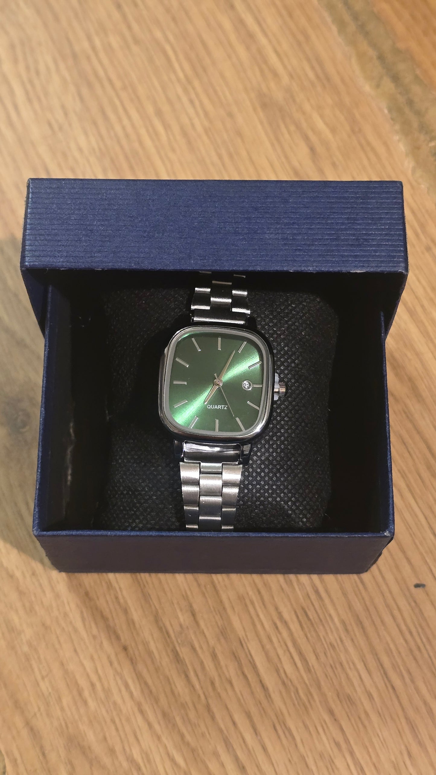 Ladies Quartz Watch - Green - New