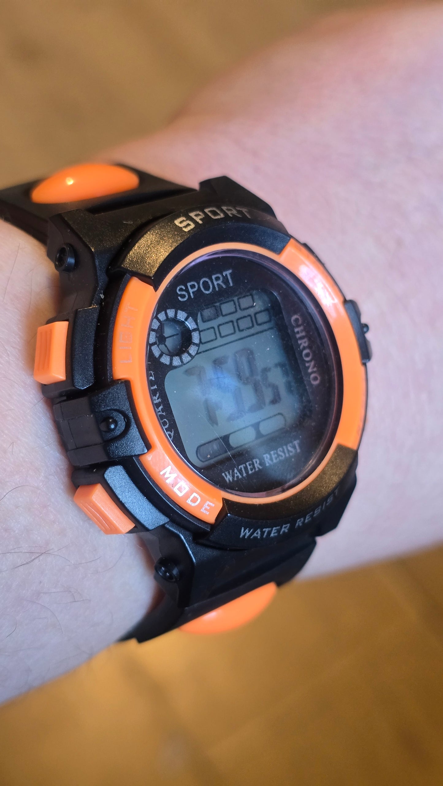 WYW Digital Sports Watch - Unisex - Orange - New
