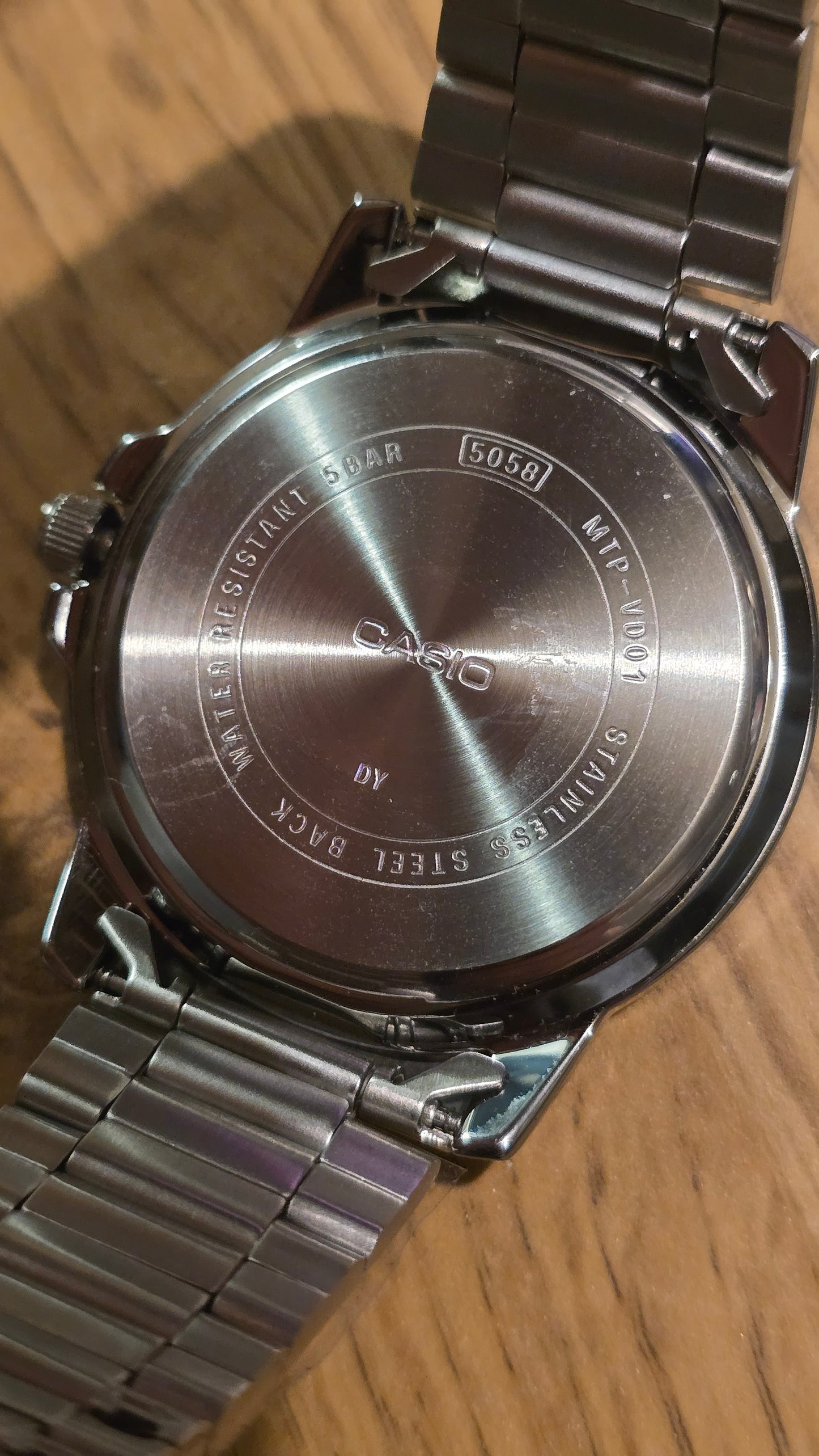 Casio MTP-VD01D Mens Quartz Watch - New