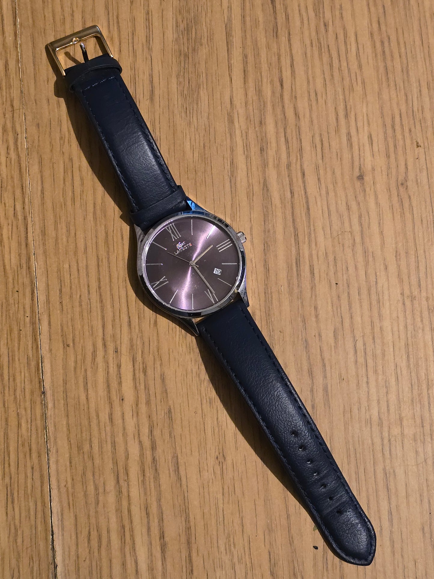 Lacoste 2300G Mens / Unisex Quartz Watch - Pre-owned - 1