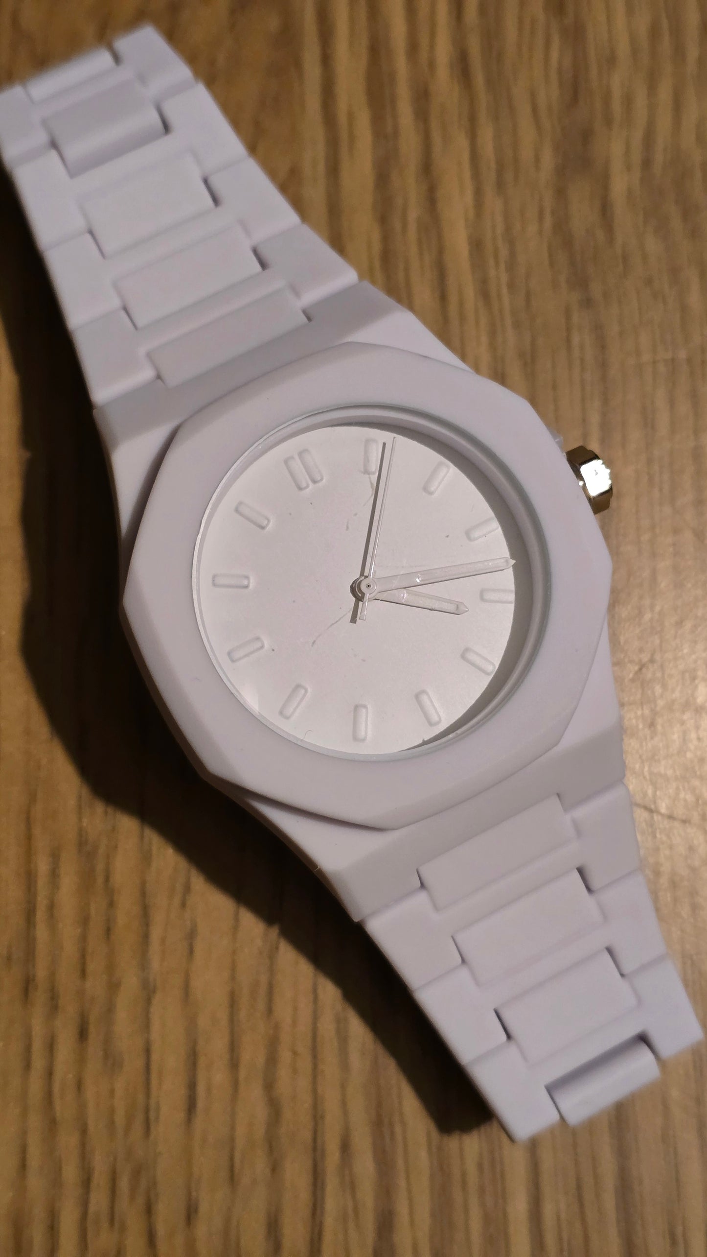 Mens / Unisex White Quartz Watch - New