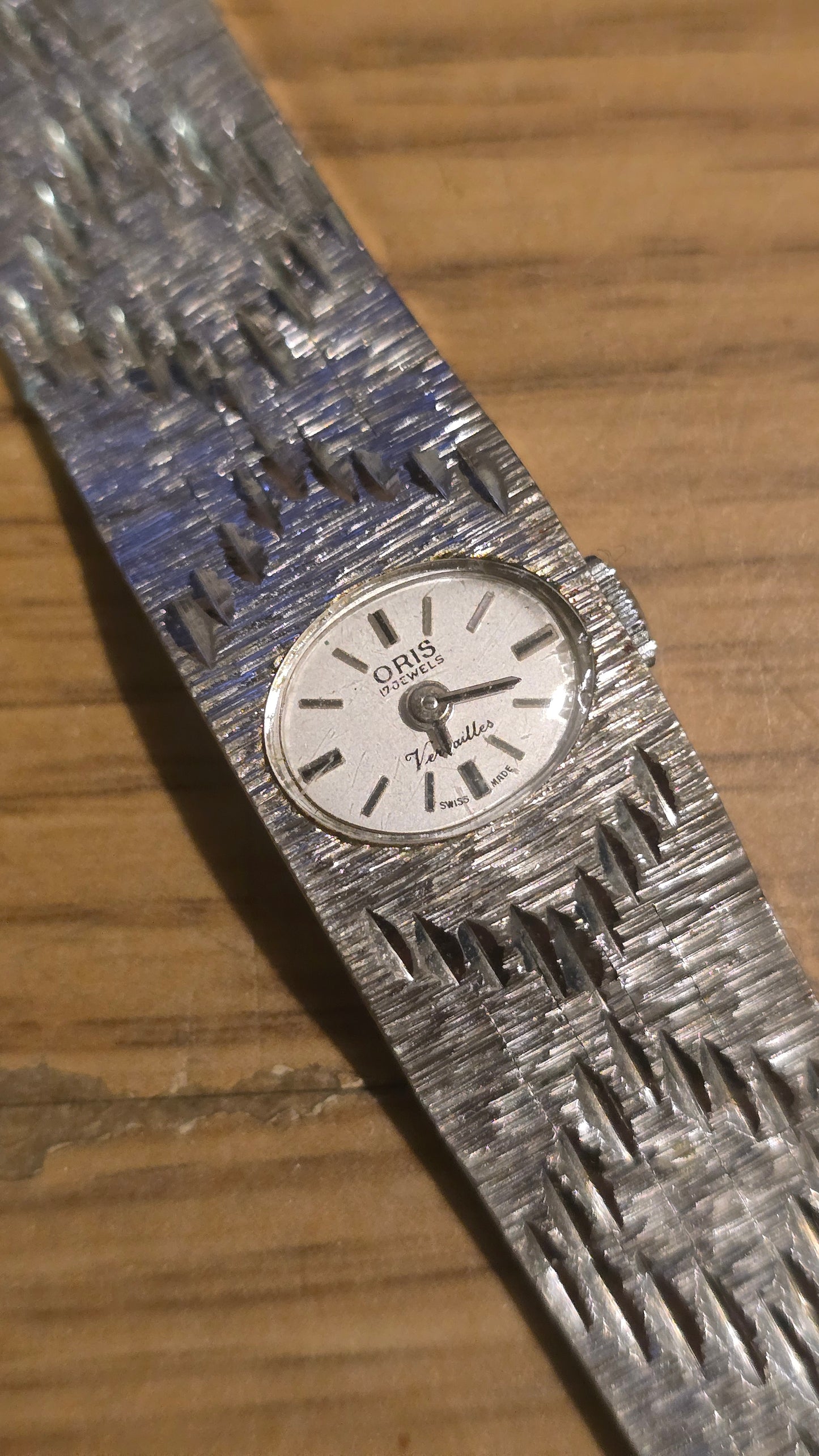 Oris Versailles Ladies 17 Jewel Mechanical Wind-up Watch