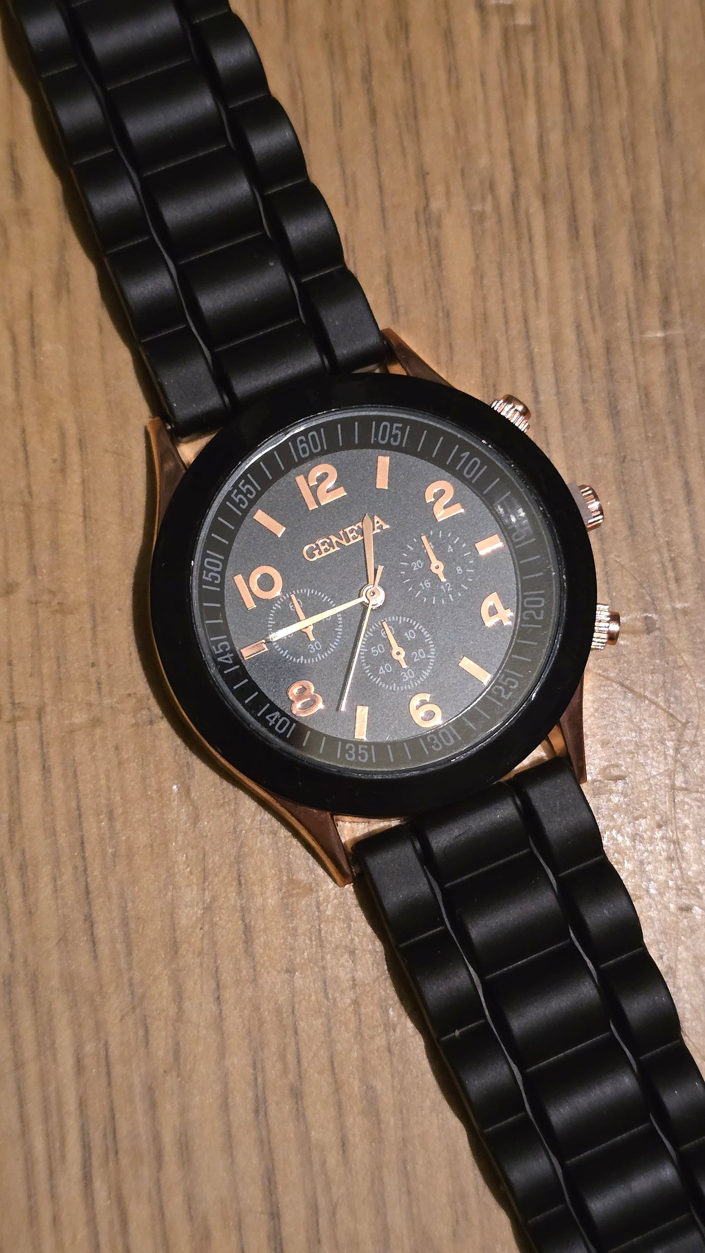 Geneva Ladies Quartz Watch - Black - New