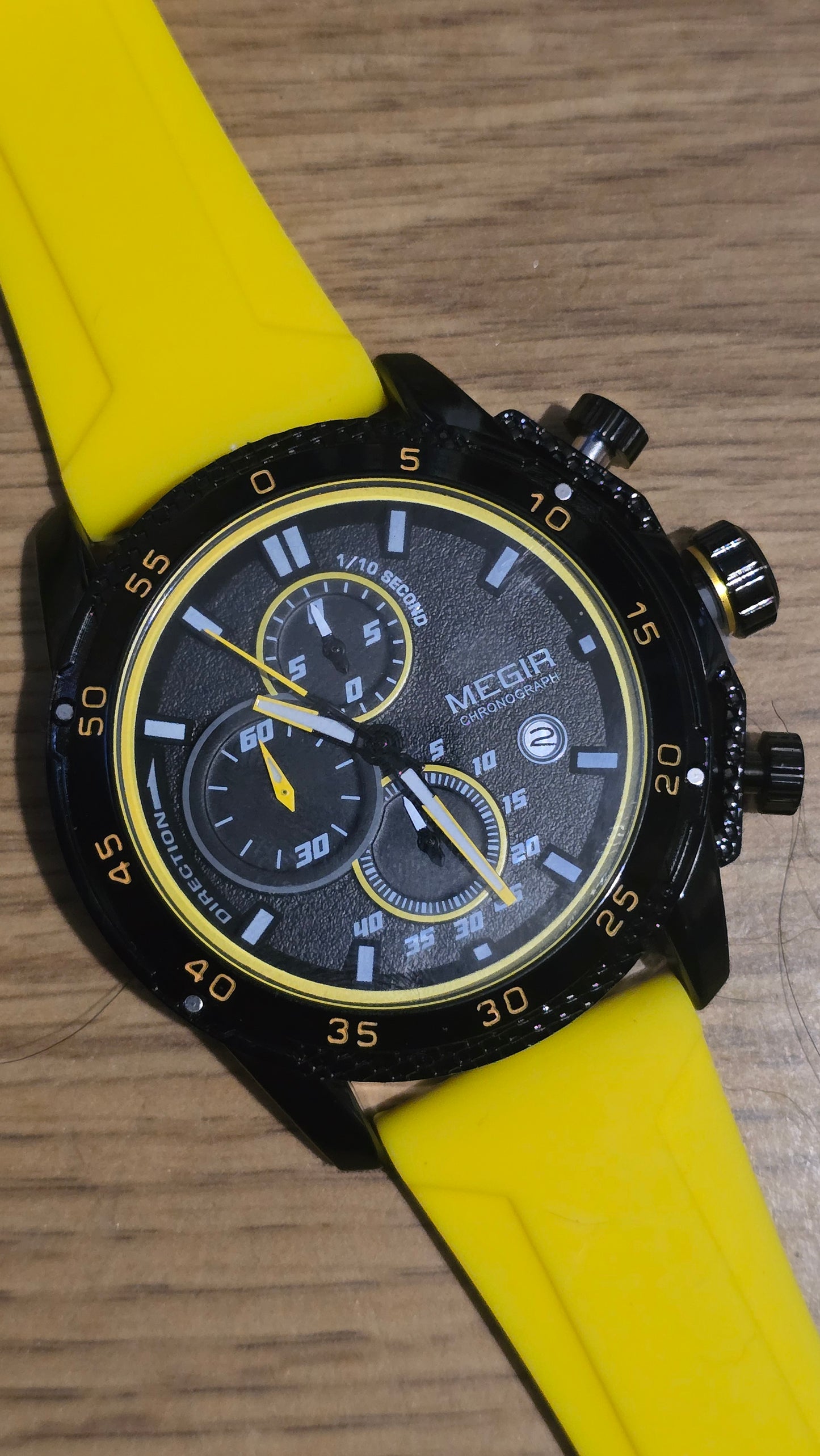Megir Mens Chronograph Quartz Watch - New - Yellow - 1