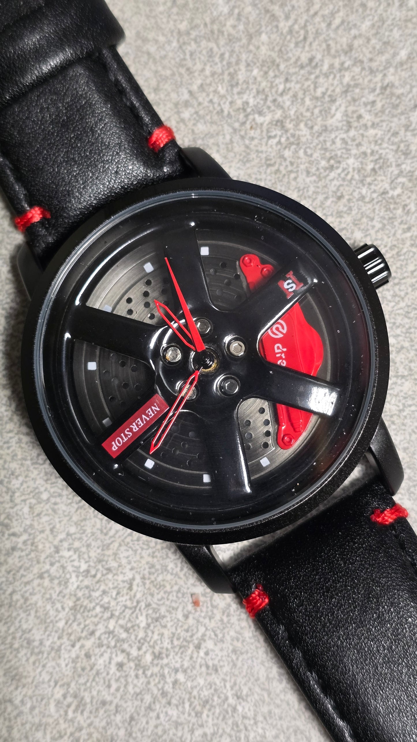 Never Stop - Mens Revolving Alloy Wheel Style Quartz Watch - Red - New